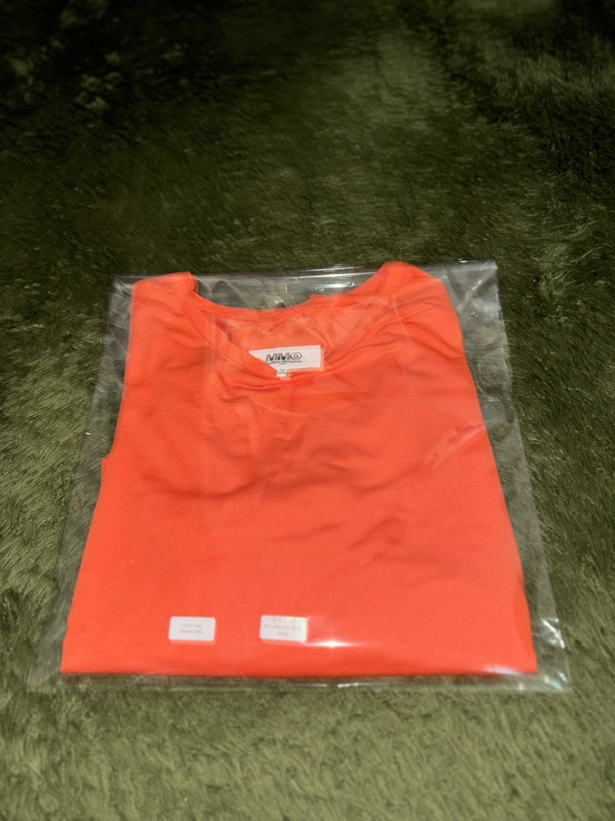 MM6 [XS] MM6 Maison Margiela Cut-Out Asymmetric Long Sleeve Size XS / US 0-2 / IT 36-38 - 11 Thumbnail