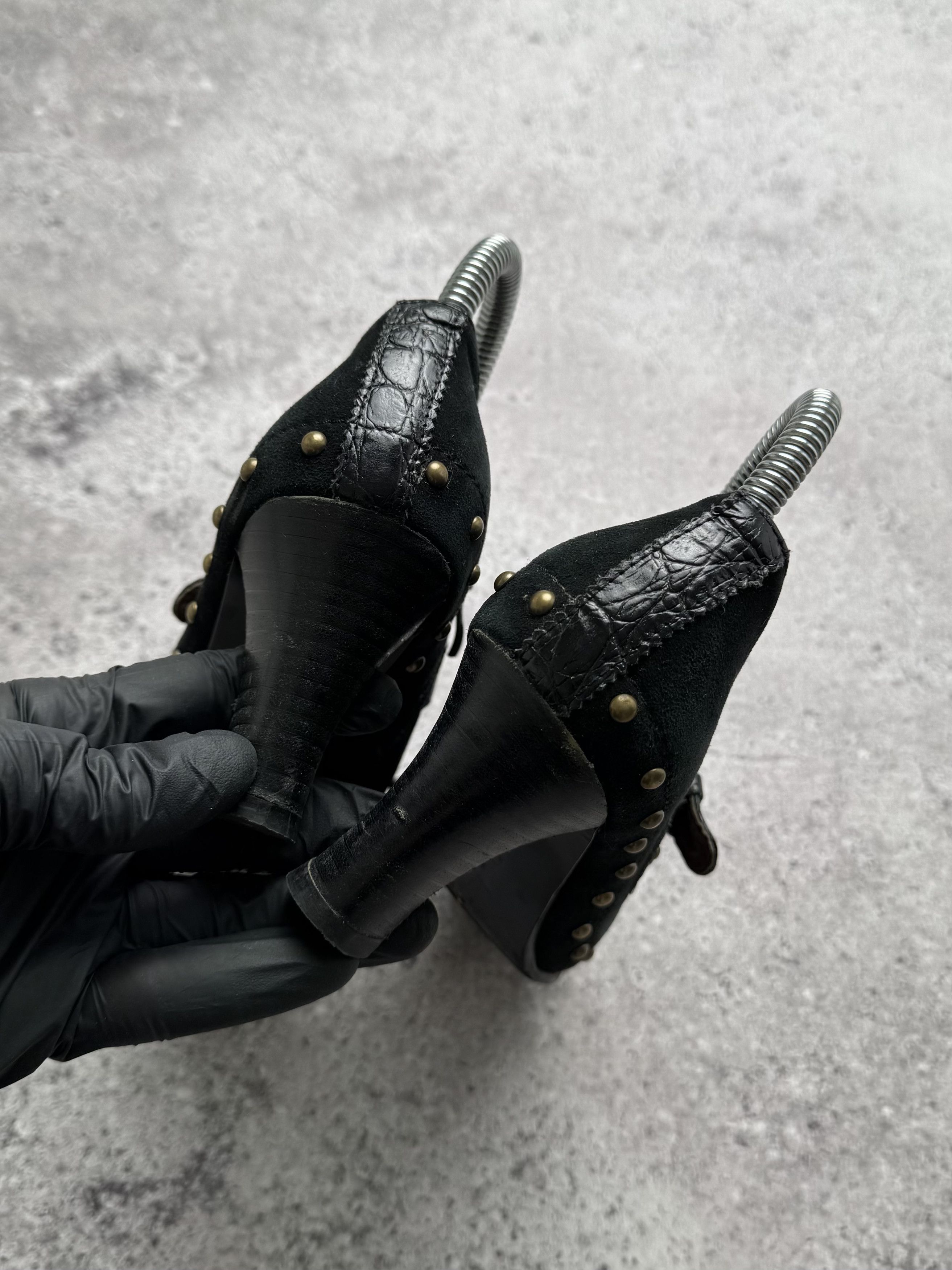 Vintage Vintage Leather Heels With Metal Details C2(V500) Size US 5 / IT 35 - 9 Thumbnail