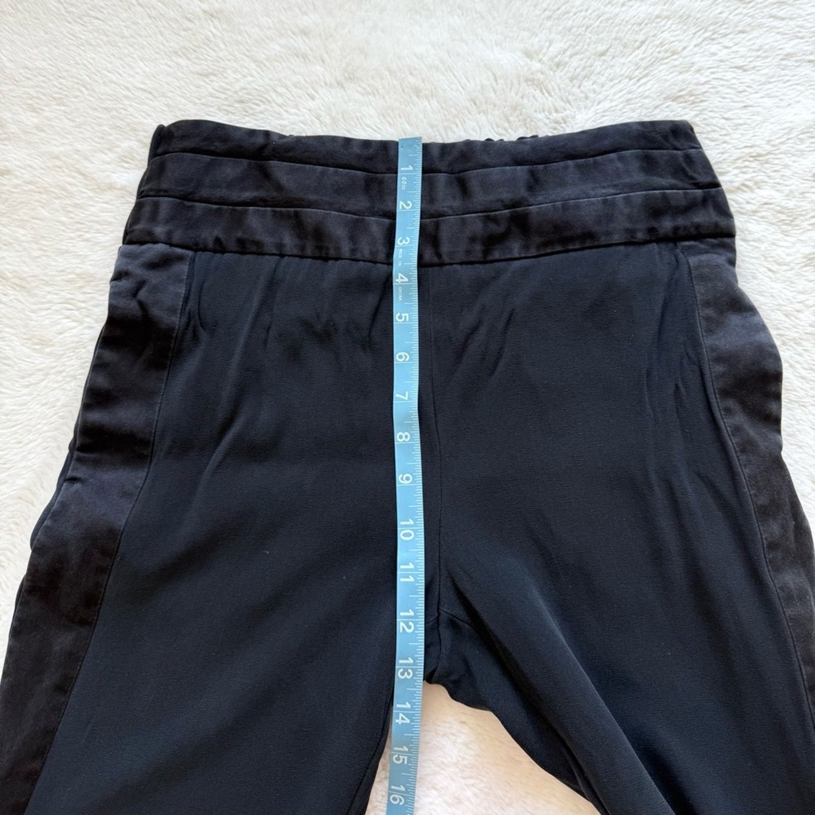 Tom Ford Tom Ford women silk pants size 38 IT or 6 US Authentic Size 28" / US 6 / IT 42 - 9 Thumbnail