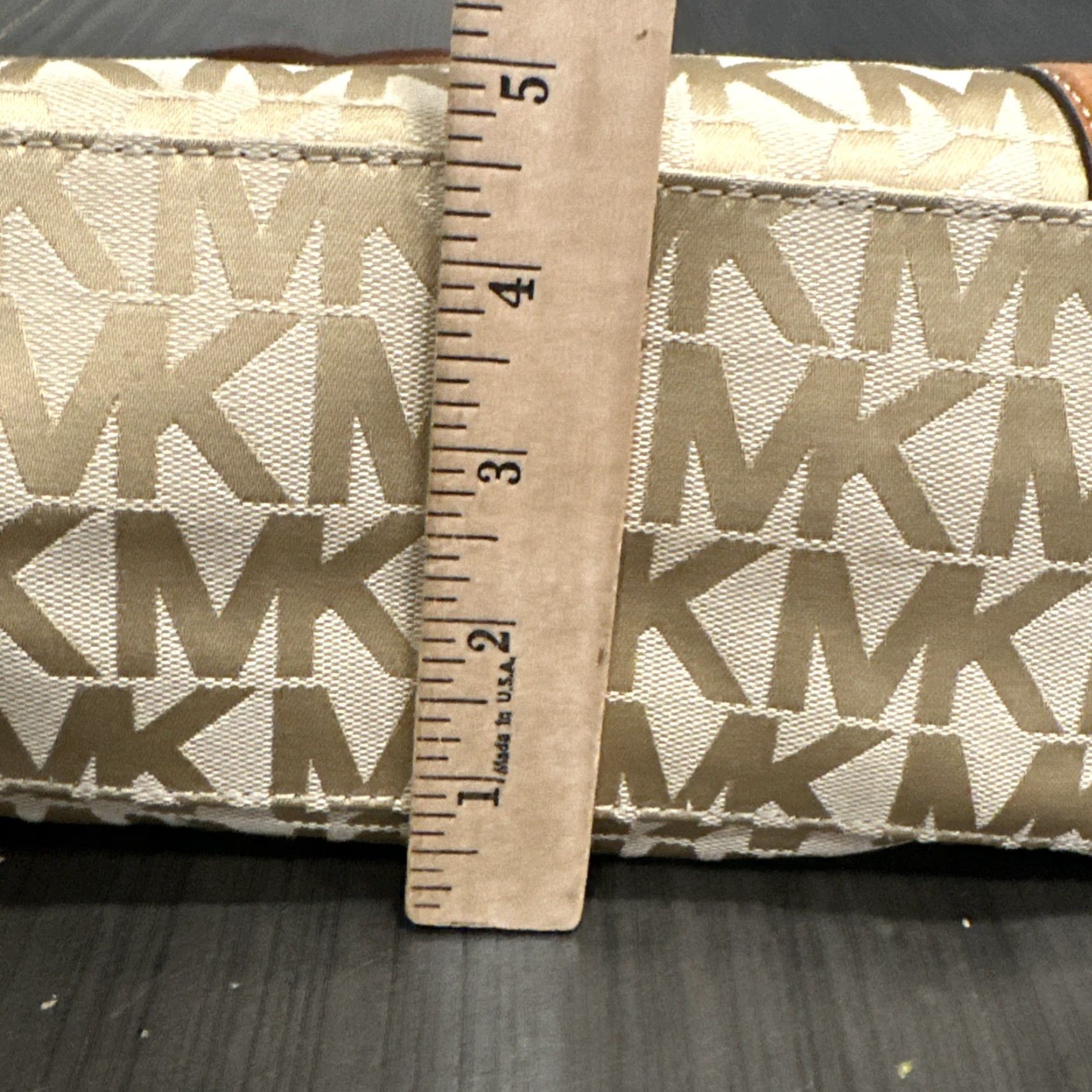 Vintage MICHAEL Michael Kors Gold Tan Large Signature Tote for Women Size ONE SIZE - 4 Thumbnail