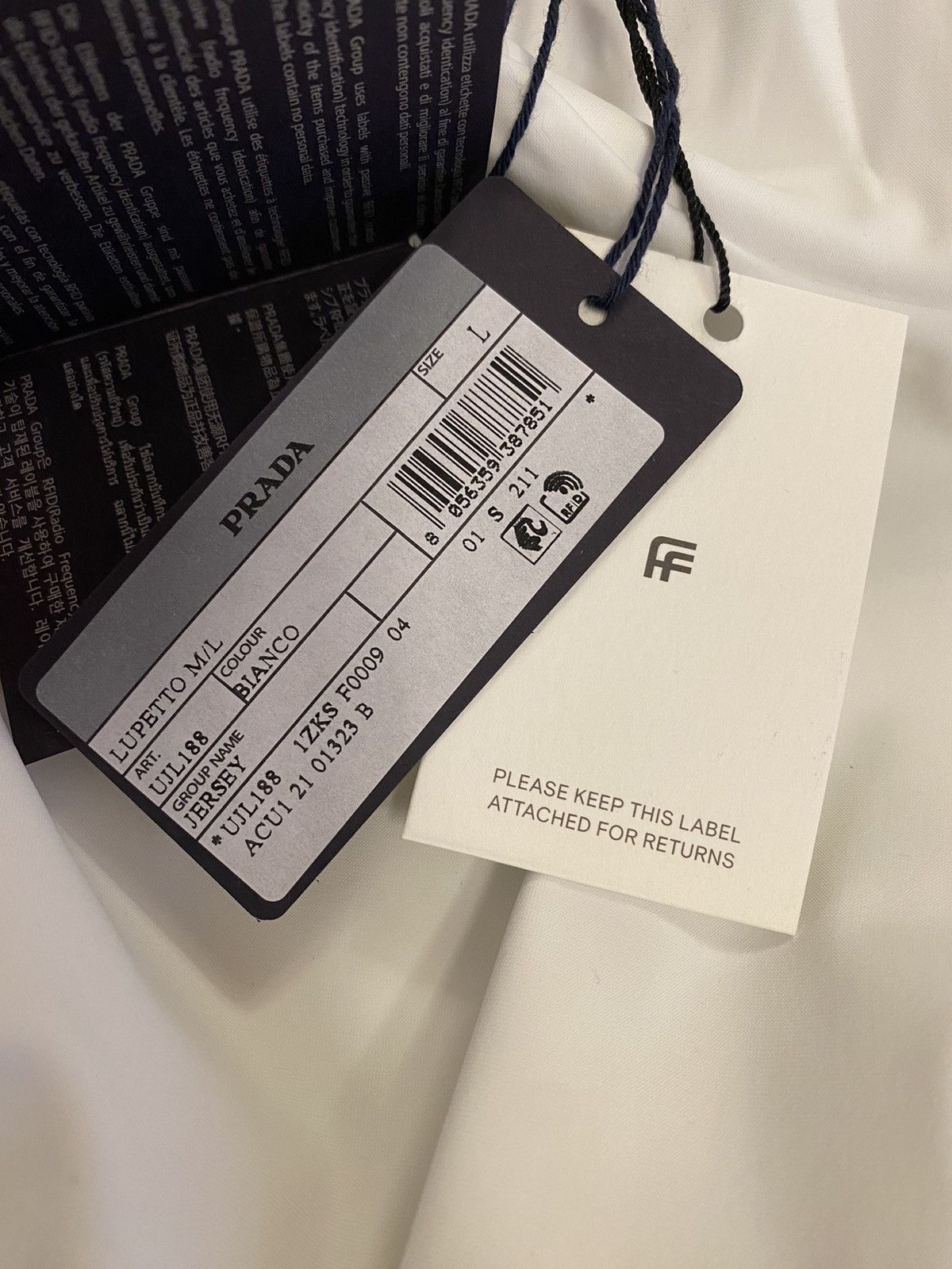 Prada Prada white technical nylon logo turtleneck jersey L Size US L / EU 52-54 / 3 - 6 Thumbnail