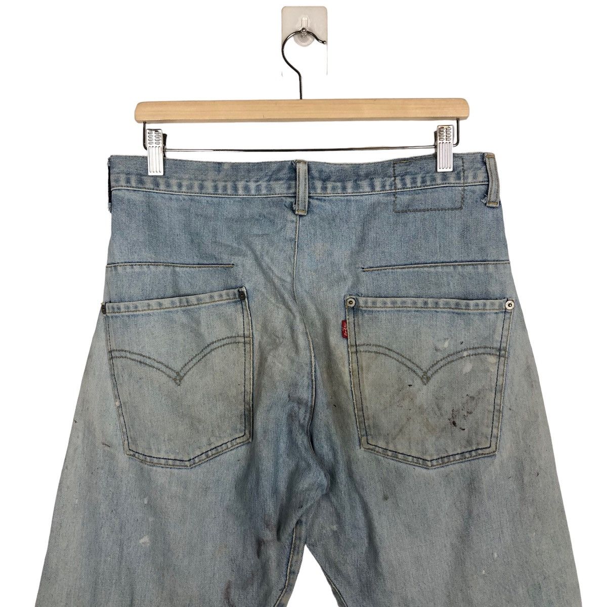 Levi's 🔥RARE VINTAGE LEVI’S ENGINEERED JEANS DISTRESSED PAINTED Size US 32 / EU 48 - 7 Thumbnail
