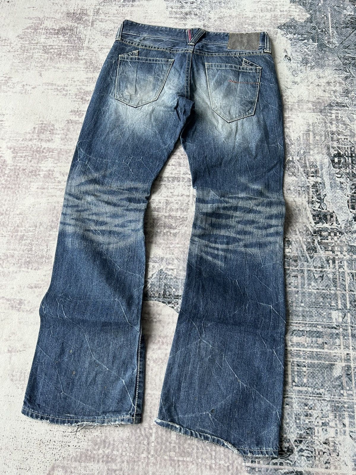 Vanquish Flared Vanquish Mudwash Punk Jeans Size US 31 - 4 Thumbnail