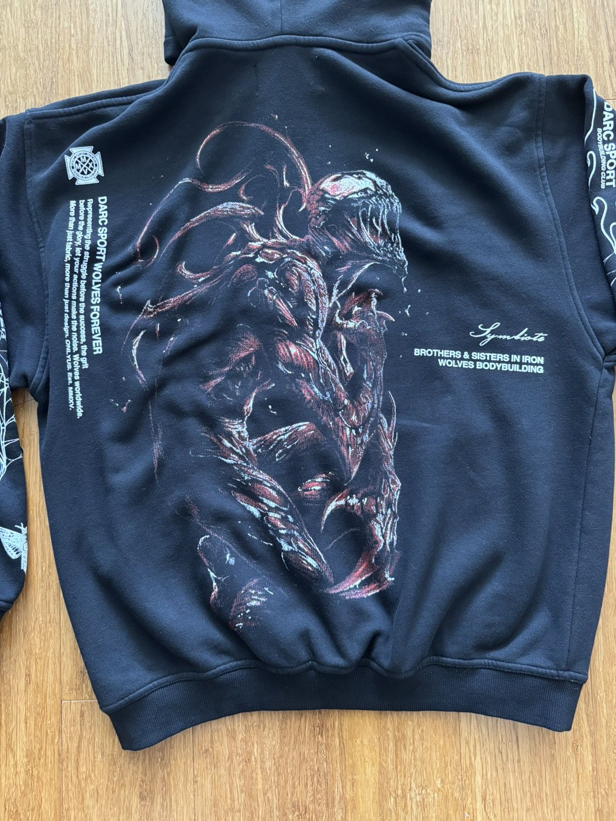 Darc Sport DARC SPORT X SPIDER-MAN X CARNAGE “P” HOODIE BLACK SYMBIOTE Size US M / EU 48-50 / 2 - 2 Thumbnail