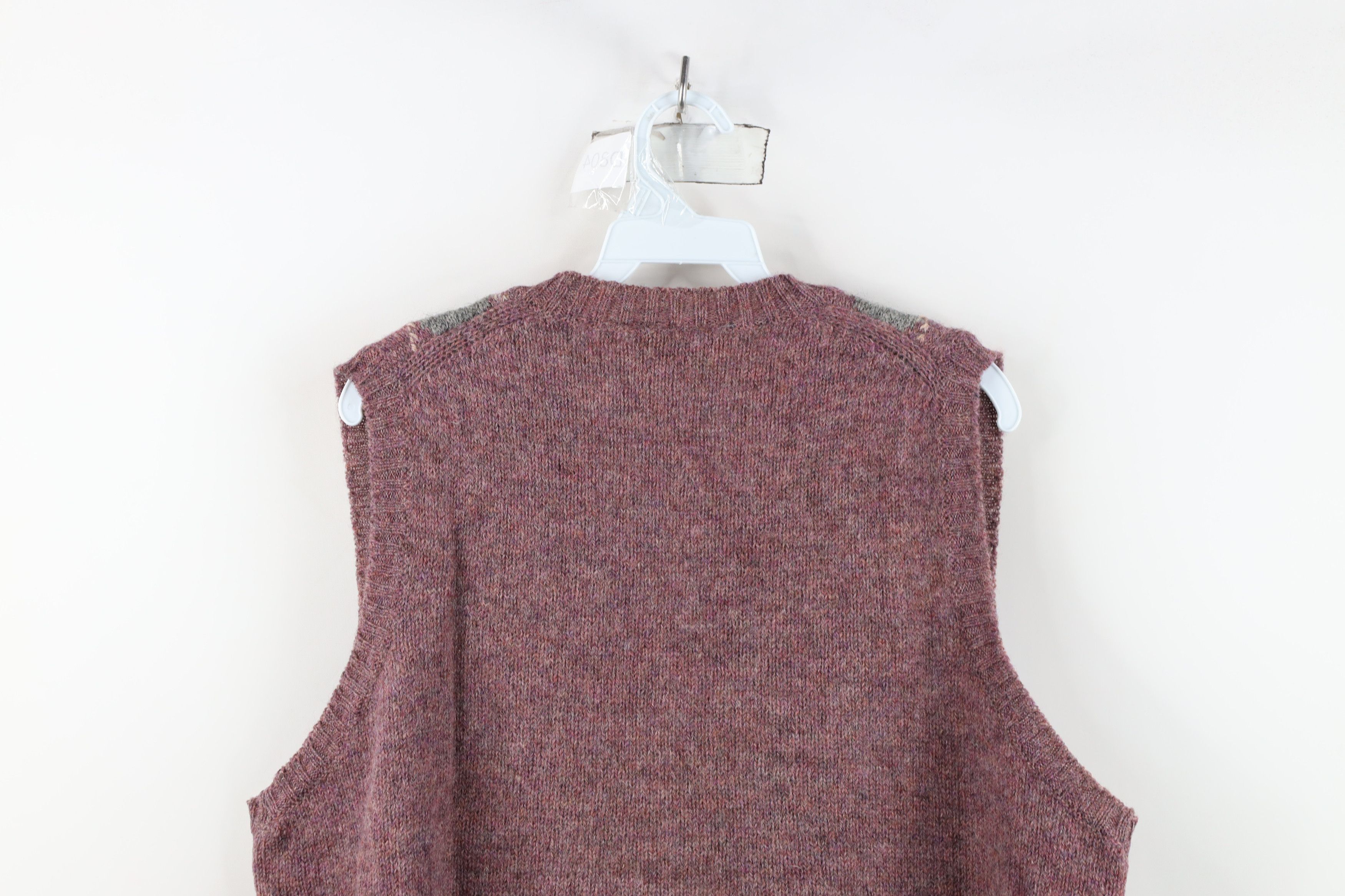 Vintage Vintage 70s Streetwear Wool Knit Diamond Argyle Sweater Vest Size US XL / EU 56 / 4 - 8 Thumbnail