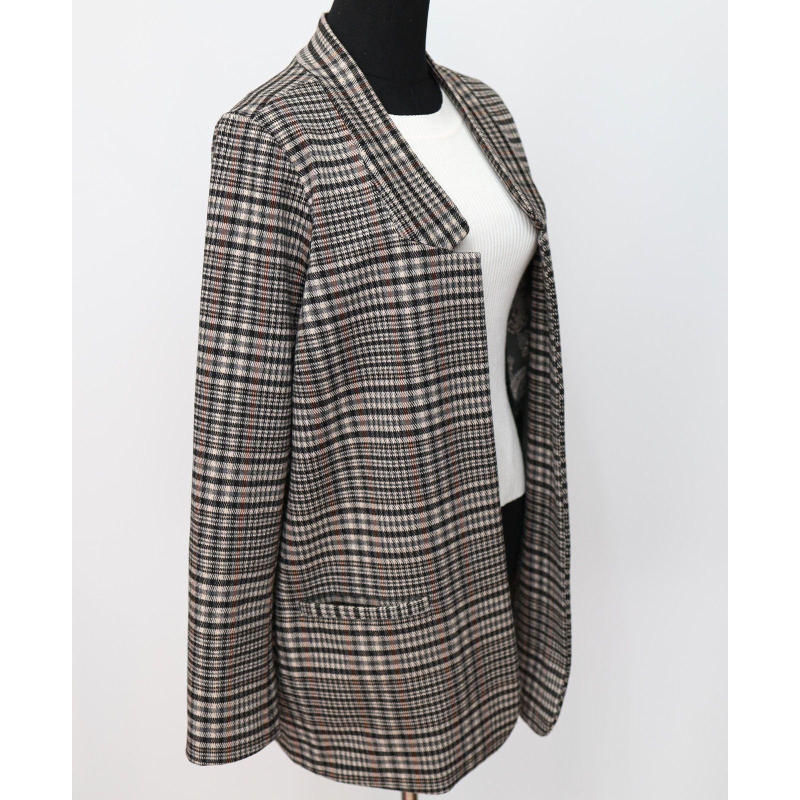 Soft Surroundings SOFT SURROUNDINGS Houndstooth Plaid St James Blazer Size L Size L / US 10 / IT 46 - 3 Thumbnail