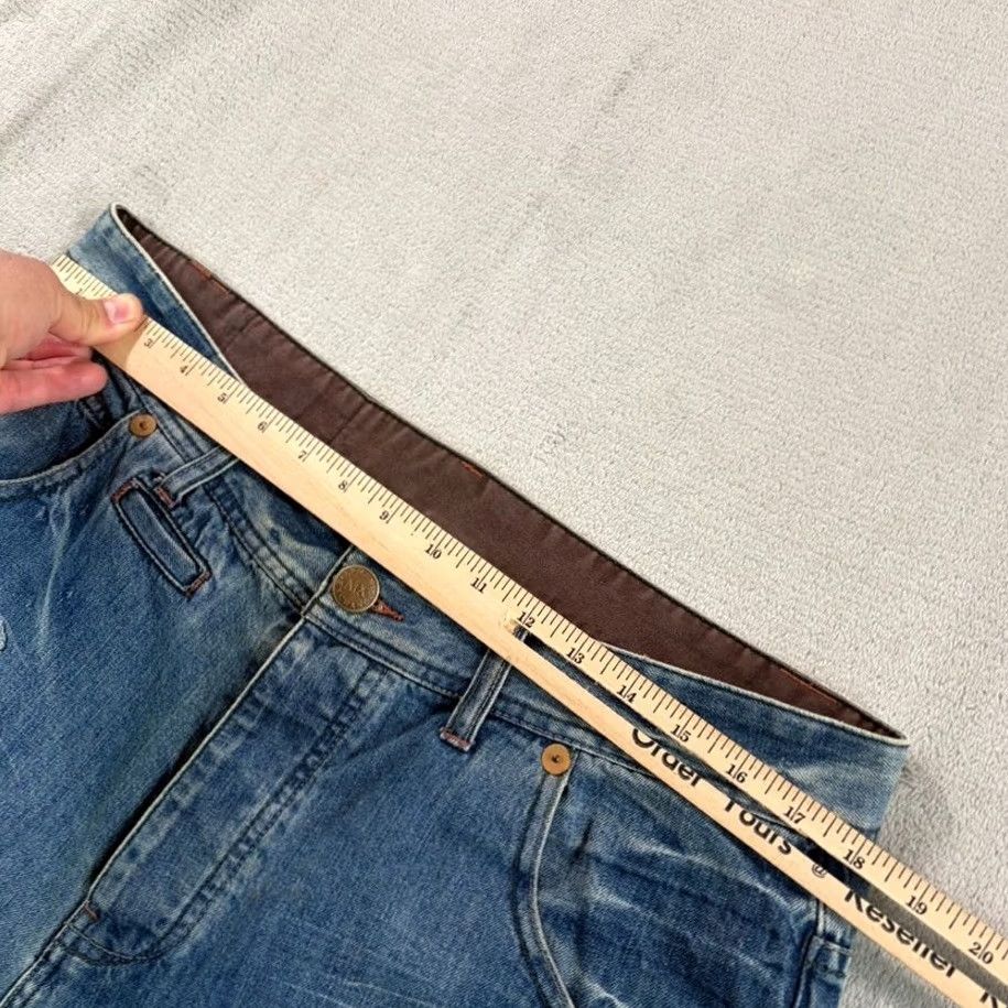 Armani Exchange VINTAGE Armani Exchange Jeans Mens Blue Wash Denim 34x32 Distressed Size US 34 / EU 50 - 6 Thumbnail