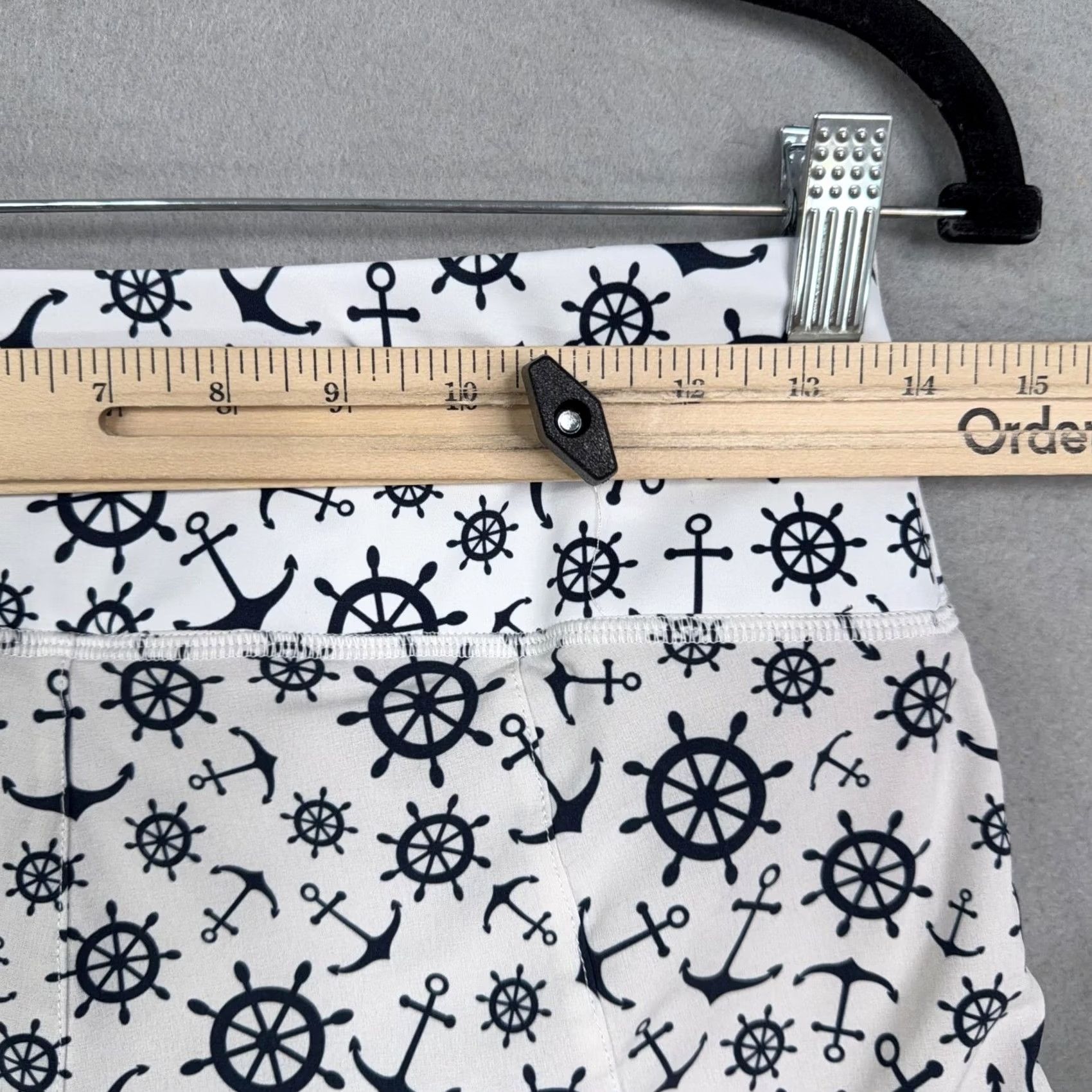 Nautica Zoot Womens Small White Nautical Lined Running Athletic Shorts Sophie Watts Pockets Geometric Size 28" / US 6 / IT 42 - 7 Thumbnail