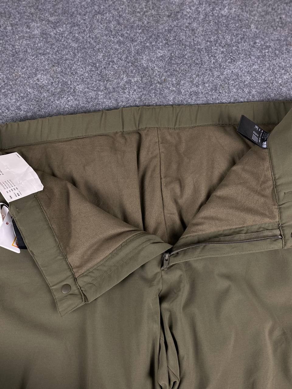 Japanese Brand uniqlo japanese brand outdoor pants fleece lining Size US 41 - 9 Thumbnail