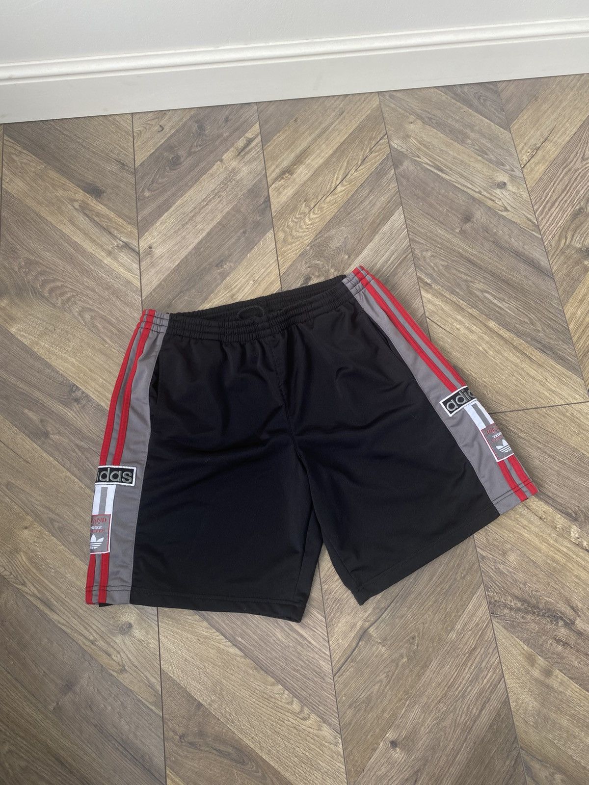 Adidas × Vintage Vintage Adidas 90s Adibreak Shorts Size US 34 / EU 50 - 3 Thumbnail