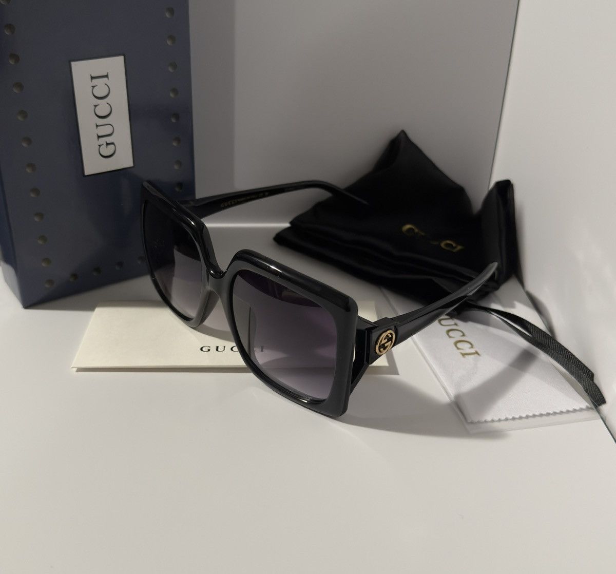 Gucci Gucci GG0876SA Oversized Square Sunglasses Black Size ONE SIZE - 1 Thumbnail