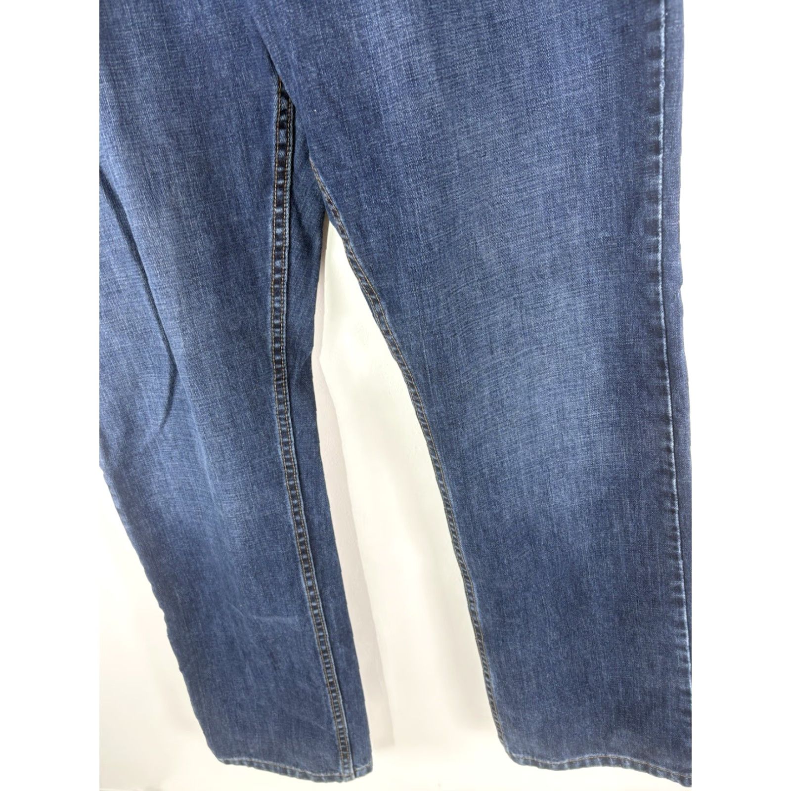 Wrangler Wrangler 20X Competition Jeans Men’s Regular Fit Size 38x32 Dark Wash Blue Cowboy Size US 38 / EU 54 - 4 Thumbnail