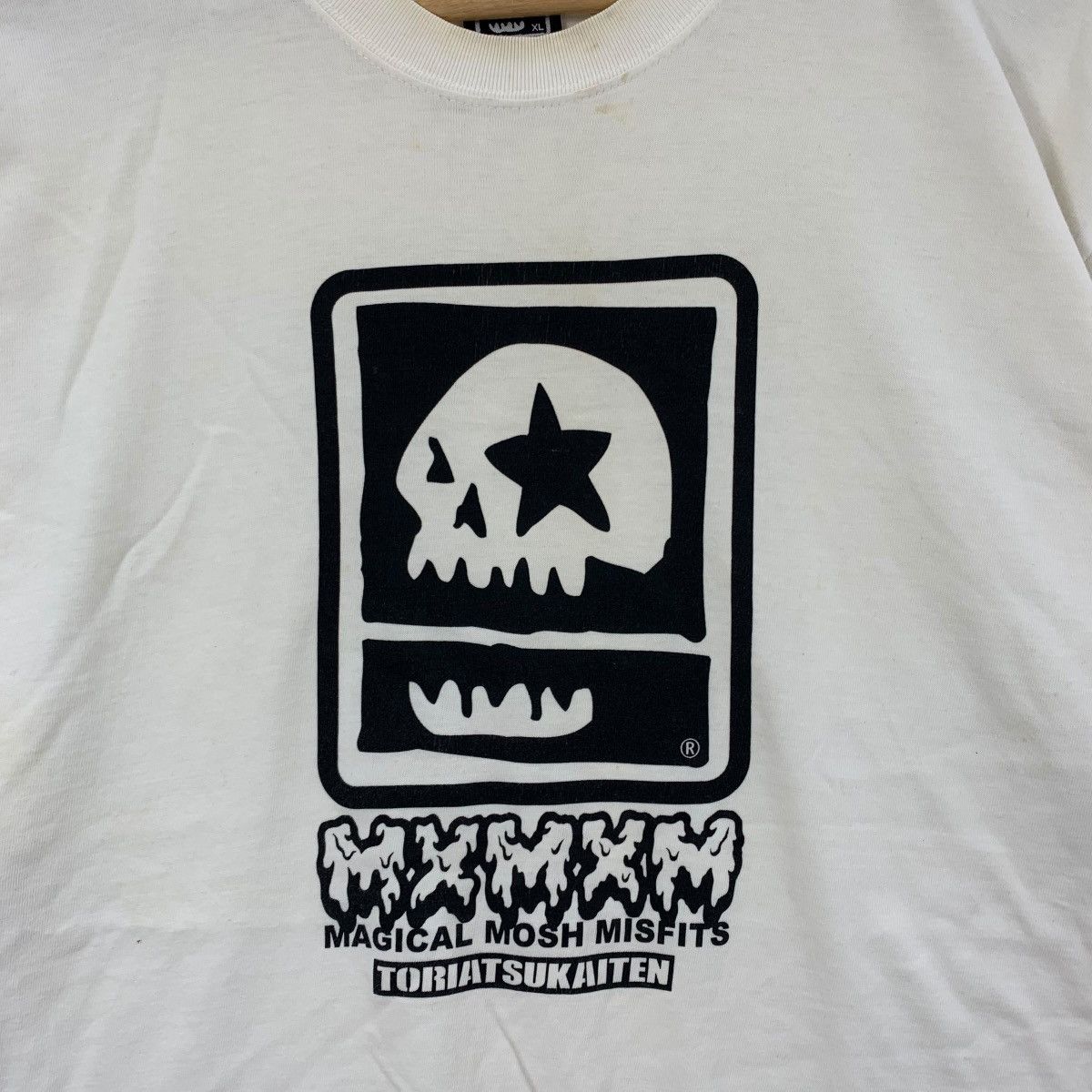 Japanese Brand MAGICAL MOSH MISFITS Mmm x Toriatsukaiten Japanese Tshirt Size US XL / EU 56 / 4 - 3 Thumbnail