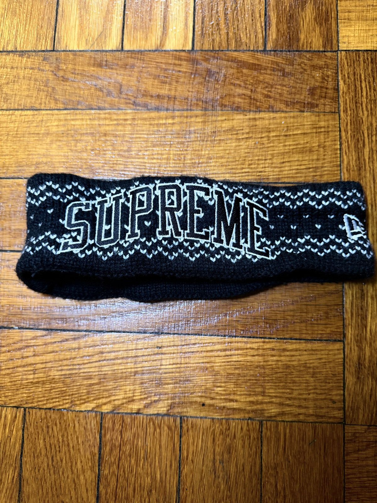Supreme x New Era FW18 Big Logo Knit Headband Black