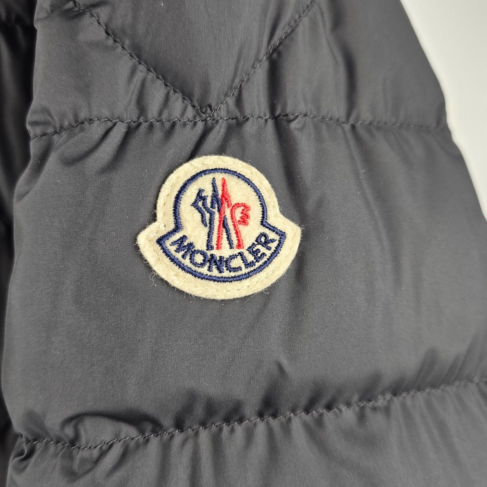 Moncler MONCLER Glarey Men's Black Down Jacket New size 0 Size US XS / EU 42 / 0 - 7 Thumbnail