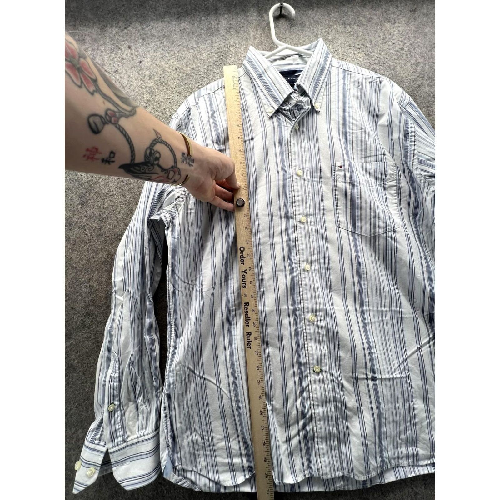 Tommy Hilfiger Tommy Hilfiger Shirt Mens Large Blue Striped Long Sleeve Button-Down Casual Size US L / EU 52-54 / 3 - 4 Thumbnail