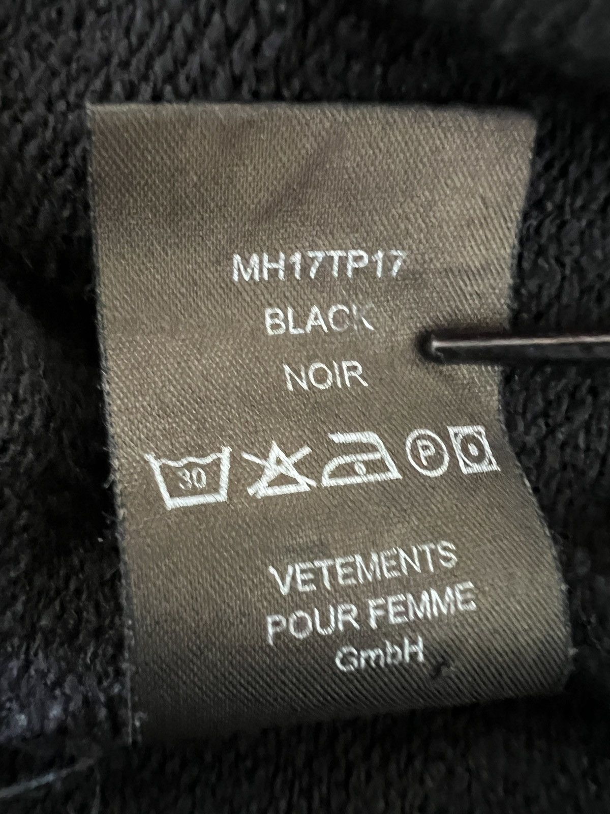 Vetements Vetements Total Fucking Darkness Pour Homme TFD Hoodie Size US M / EU 48-50 / 2 - 14 Thumbnail