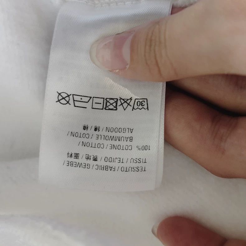 Balenciaga Balenciaga Sweater, classic tower logo Size US S / EU 44-46 / 1 - 8 Thumbnail