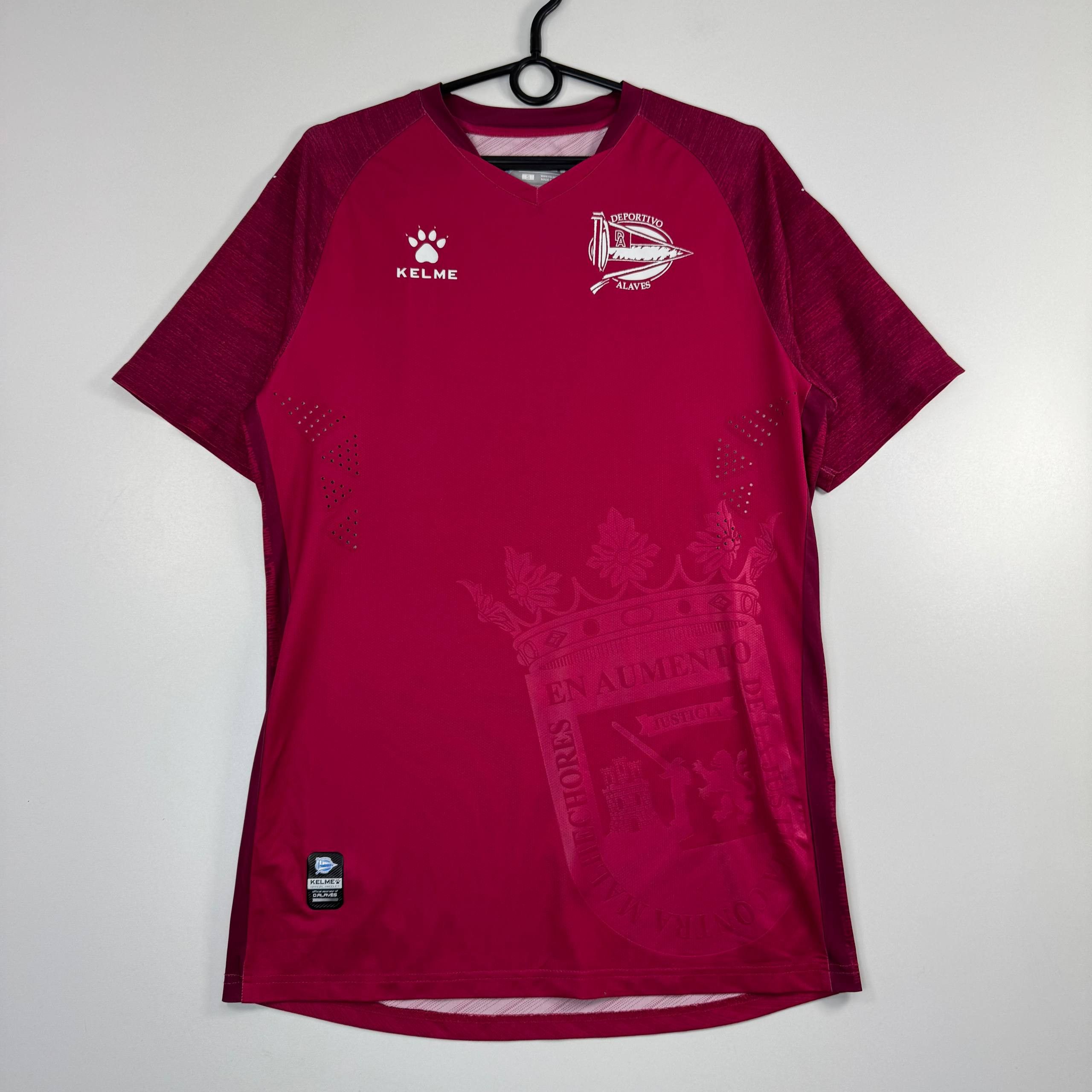 Other Kelme Deportivo Alaves Training Jersey Red Mens Size S Size US S / EU 44-46 / 1 - 1 Thumbnail