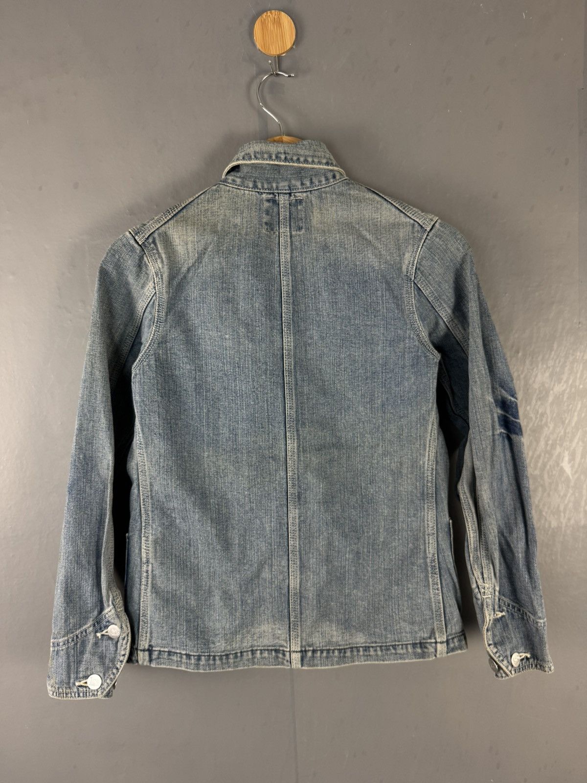 Lee VINTAGE LEE WASHED BLUE DISTRESSED DENIM JACKET Size S / US 4 / IT 40 - 8 Thumbnail