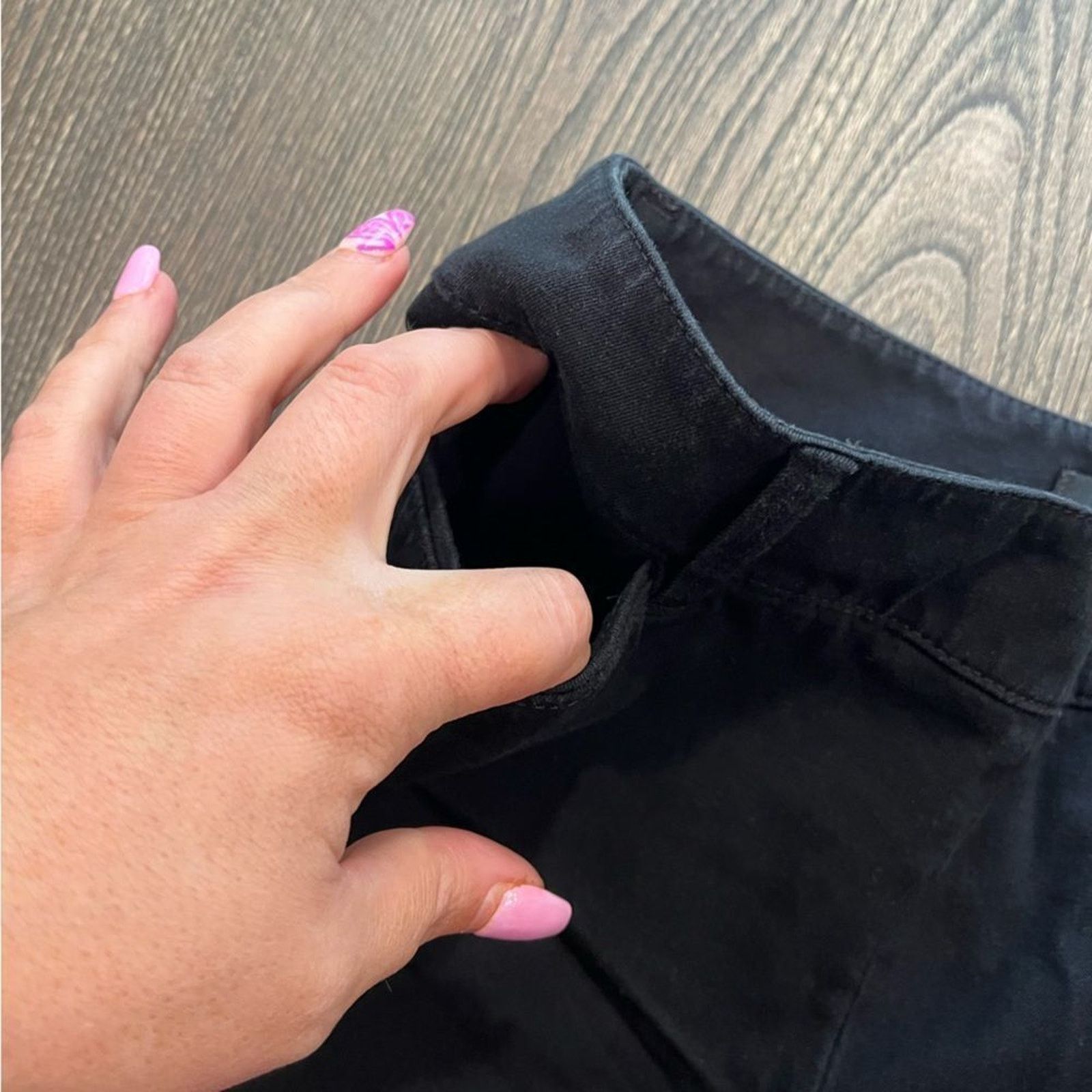 White House Black Market White House Black Market Slim Leg Black Mid Rise Jeans Size 25" / US 0 / IT 36 - 4 Thumbnail