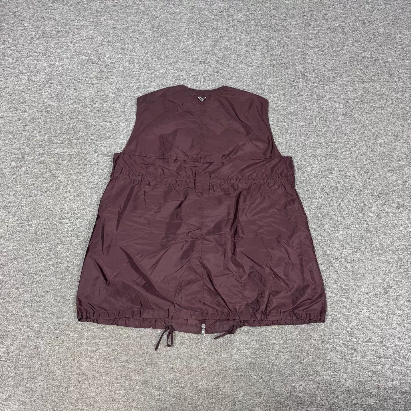 Prada Prada back triangle logo recycled nylon Bordeaux dress 38 Size S / US 4 / IT 40 - 4 Thumbnail