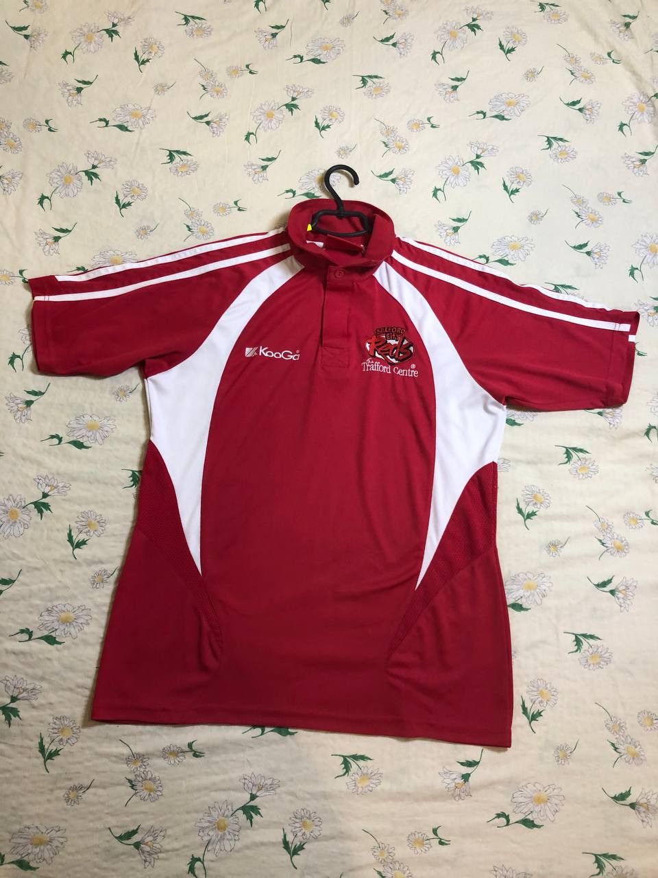 Vintage Vintage T-Shirt KooGa logo Y2K Jerseys sportwear Size US M / EU 48-50 / 2 - 1 Thumbnail
