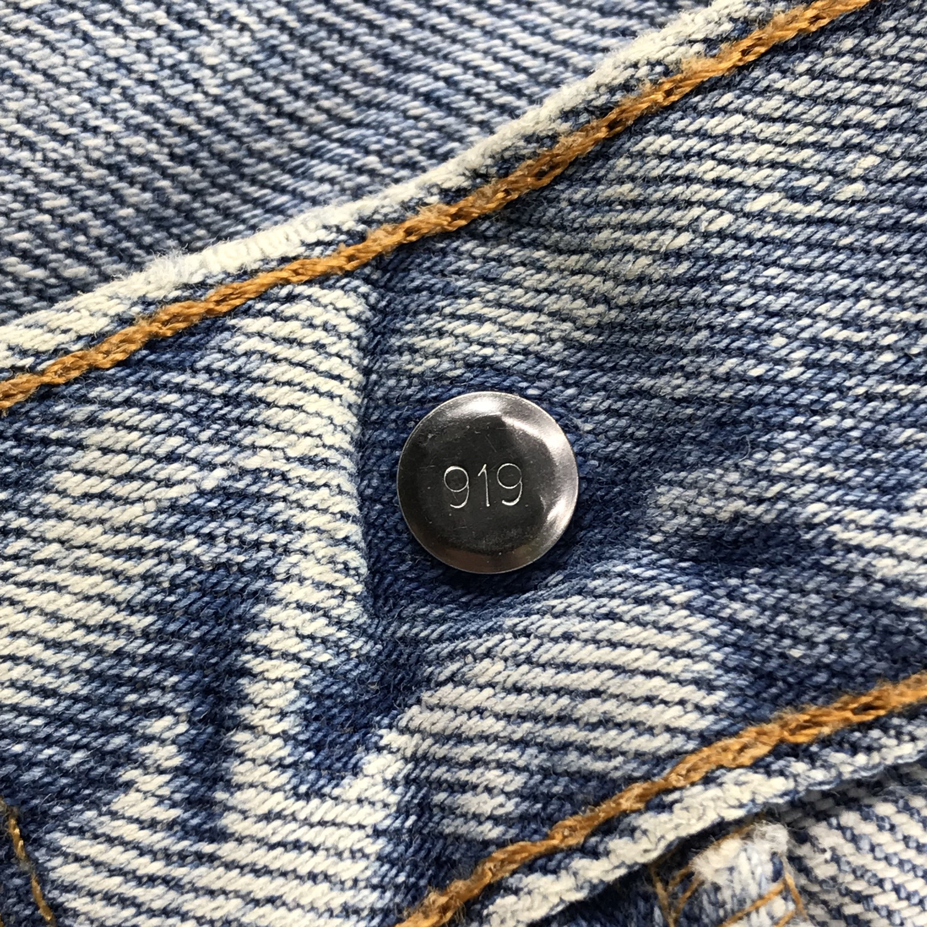 Levi's Vintage Levis 550 Jeans Faded Blue Short Pants KJ3454 Size US 32 / EU 48 - 8 Thumbnail