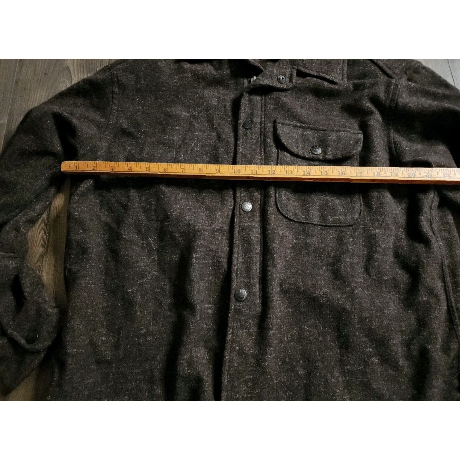 Banana Republic VINTAGE Banana Republic Cabinwear Shirt Flannel Mens M Brown Wool Blend Medium Weight Size US M / EU 48-50 / 2 - 3 Thumbnail