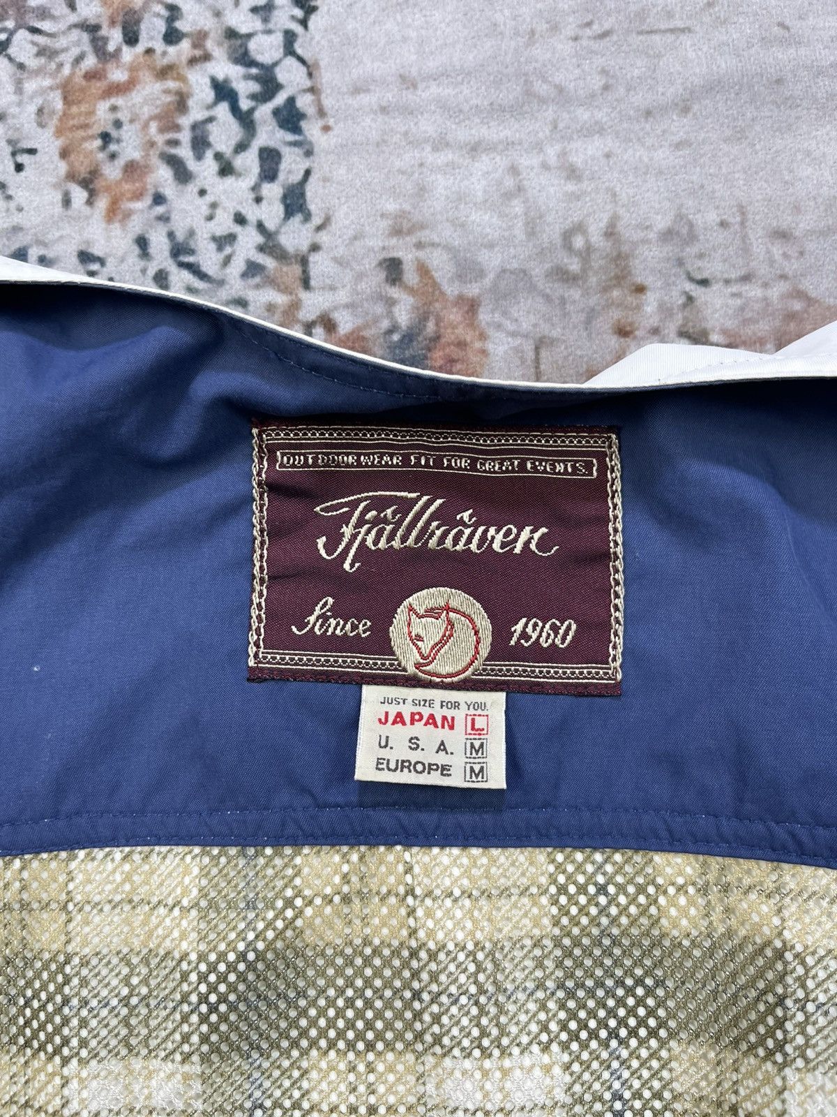 Fjallraven Vtg 90s Fjallraven Utility Outdoor Vest Size US M / EU 48-50 / 2 - 11 Thumbnail