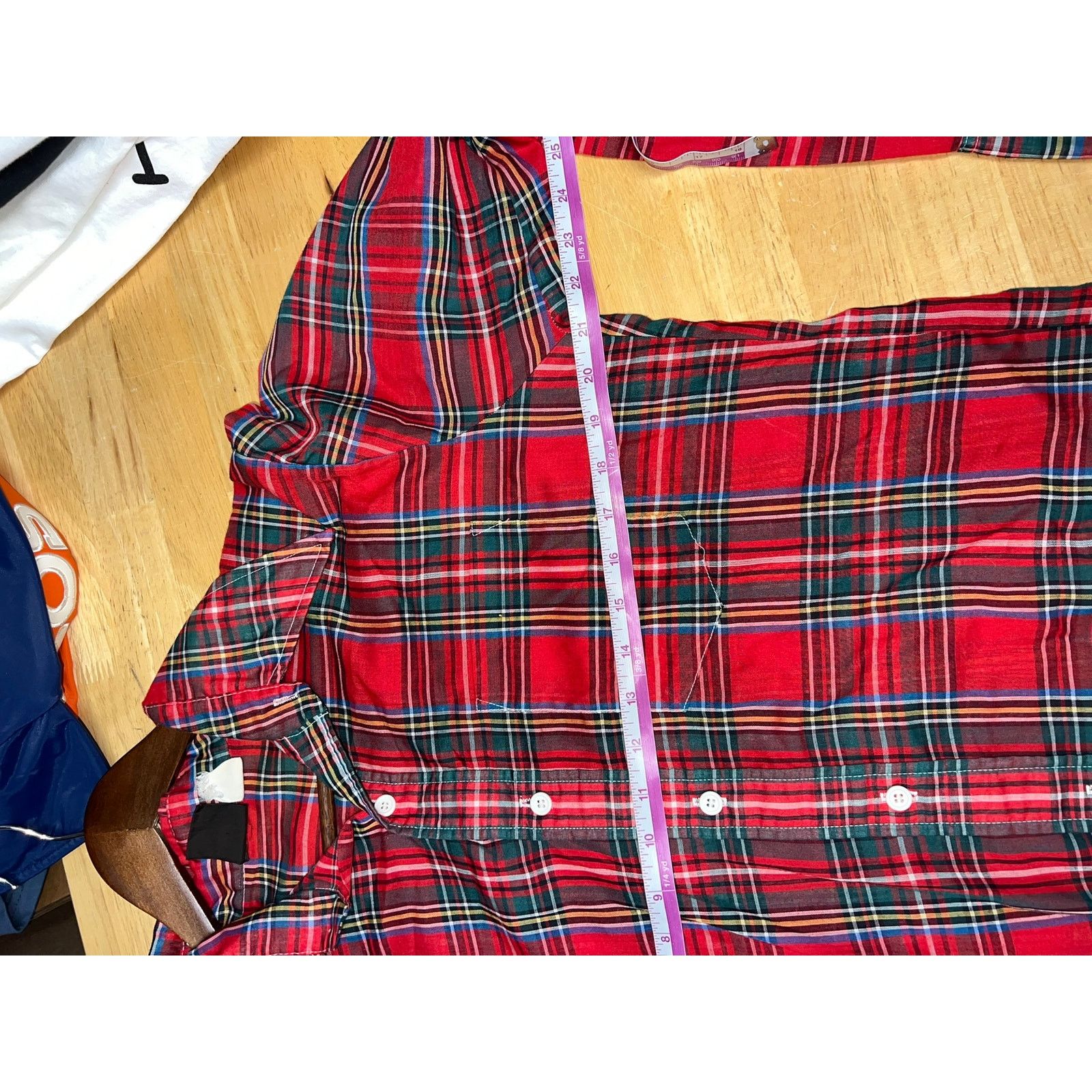 Vintage Vintage Manchester Shirt Company Button Up Shirt Red 60s L Size US L / EU 52-54 / 3 - 10 Thumbnail