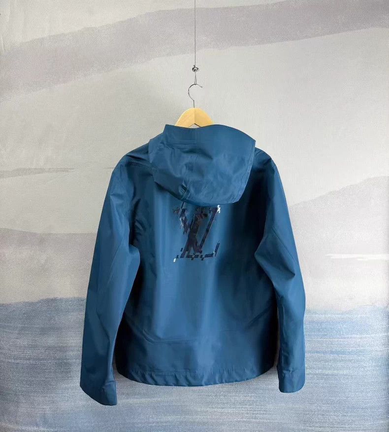 Louis Vuitton Louis Vuitton Blue Offset Lettering Back Logo Trooper Jack Size US M / EU 48-50 / 2 - 3 Thumbnail