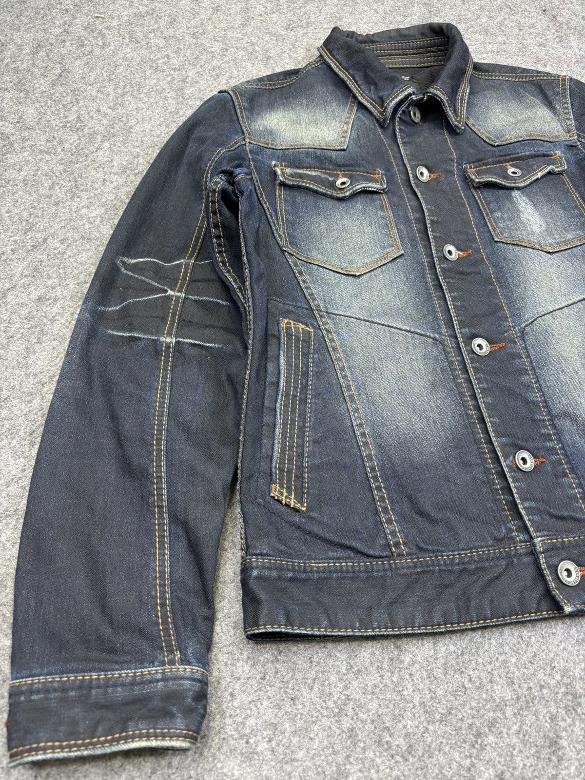 Japanese Brand Very Rare NCFM Sick Indigo Stone Wash Trucker Jacket F820 Size US XS / EU 42 / 0 - 6 Thumbnail