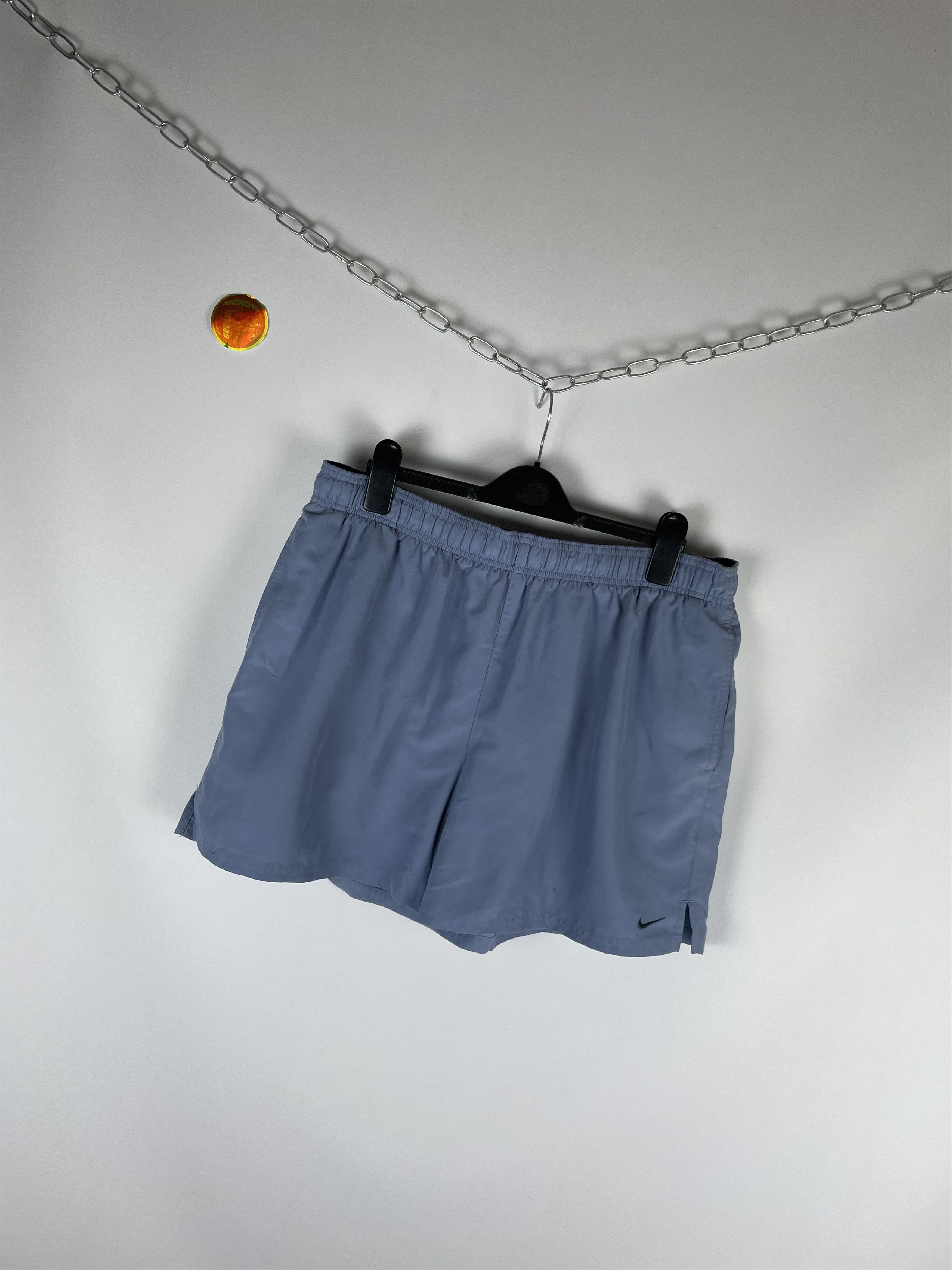 Nike Vintage Nike Shorts Y2k Size US 36 / EU 52 - 2 Thumbnail