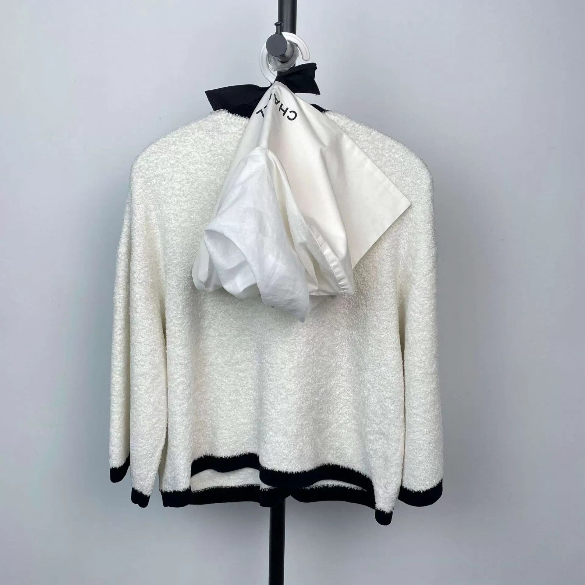 Chanel Chanel knit cardigan white 38 Size S / US 4 / IT 40 - 5 Thumbnail