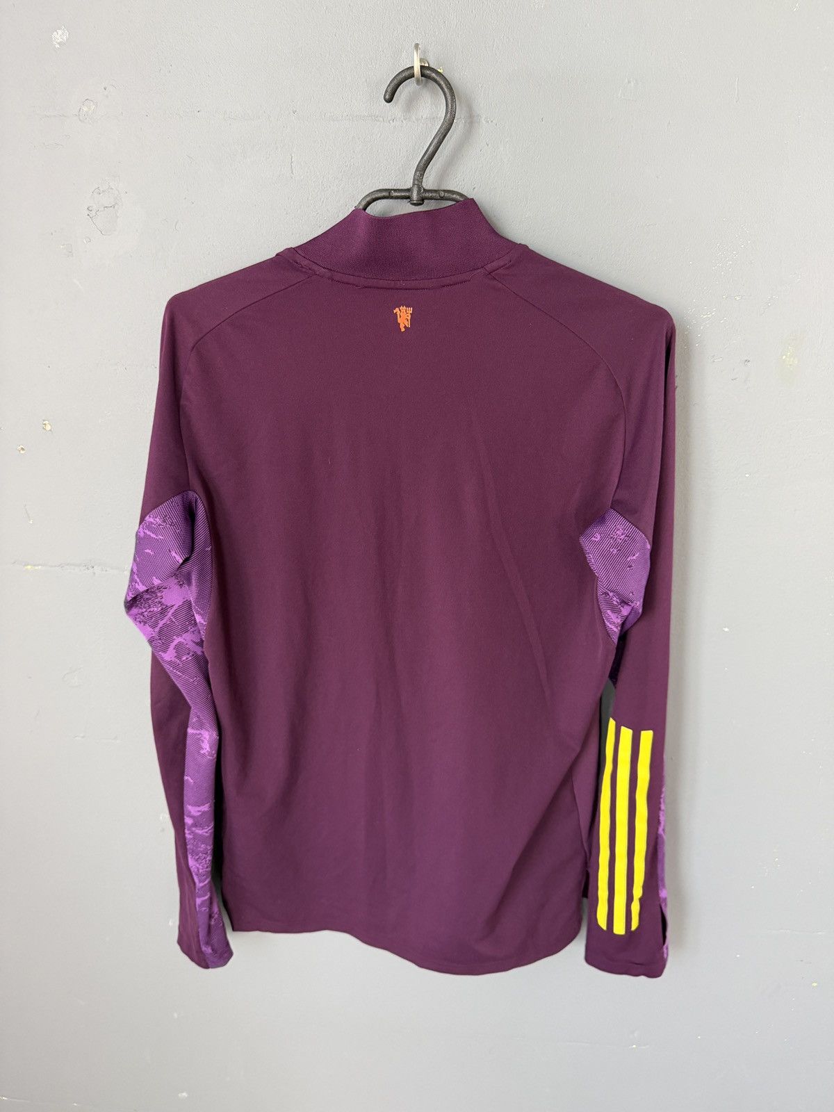 Adidas Adidas Manchester United Long Sleeve Tshirt Size US S / EU 44-46 / 1 - 10 Thumbnail