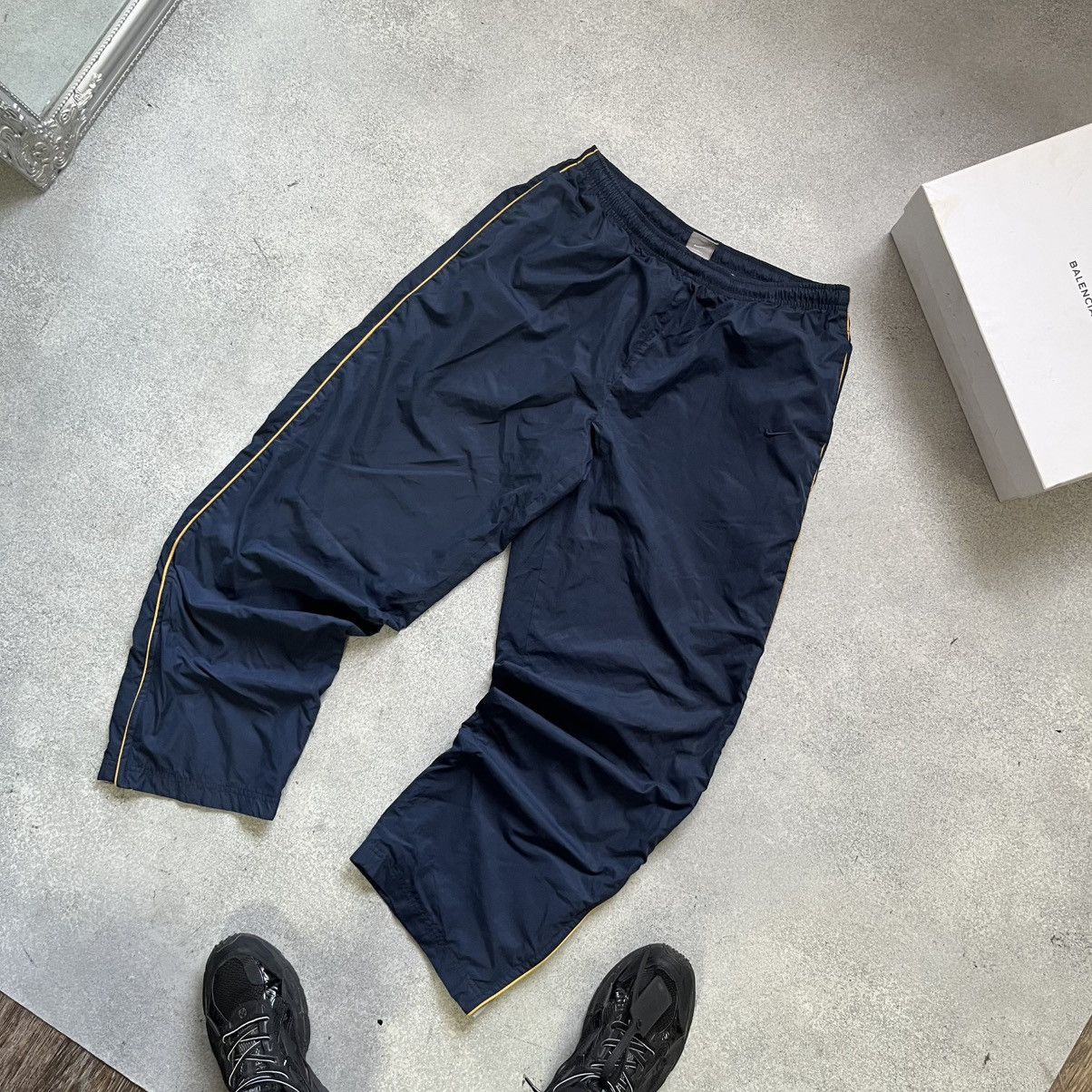 Nike Vintage Y2K Baggy Nylon Nike Track Pants Size US 34 / EU 50 - 2 Thumbnail