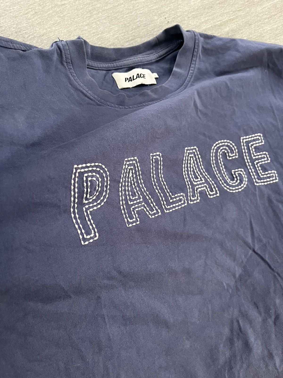 Palace Palace Raised Threaded Logo T Size US M / EU 48-50 / 2 - 4 Thumbnail