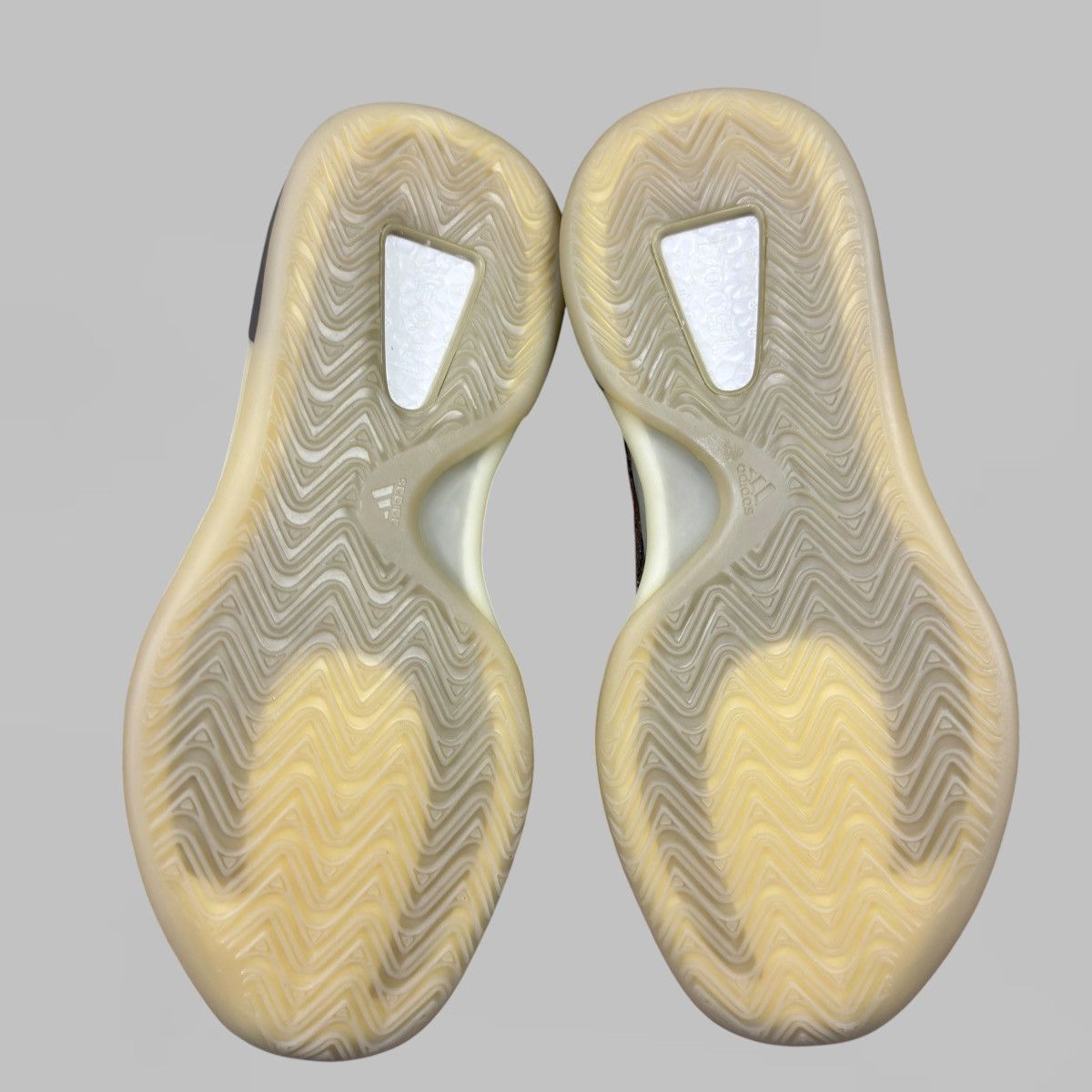Yeezy YEEZY QNTM FLAORA HIGH OG NEW SIZE 44 Size US 10 / EU 43 - 5 Thumbnail
