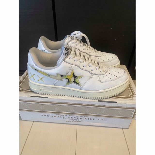 image of 2000S Bape x Kaws Laws Camo Bape-Sta Shoes in White, Men's (Size 10.5)