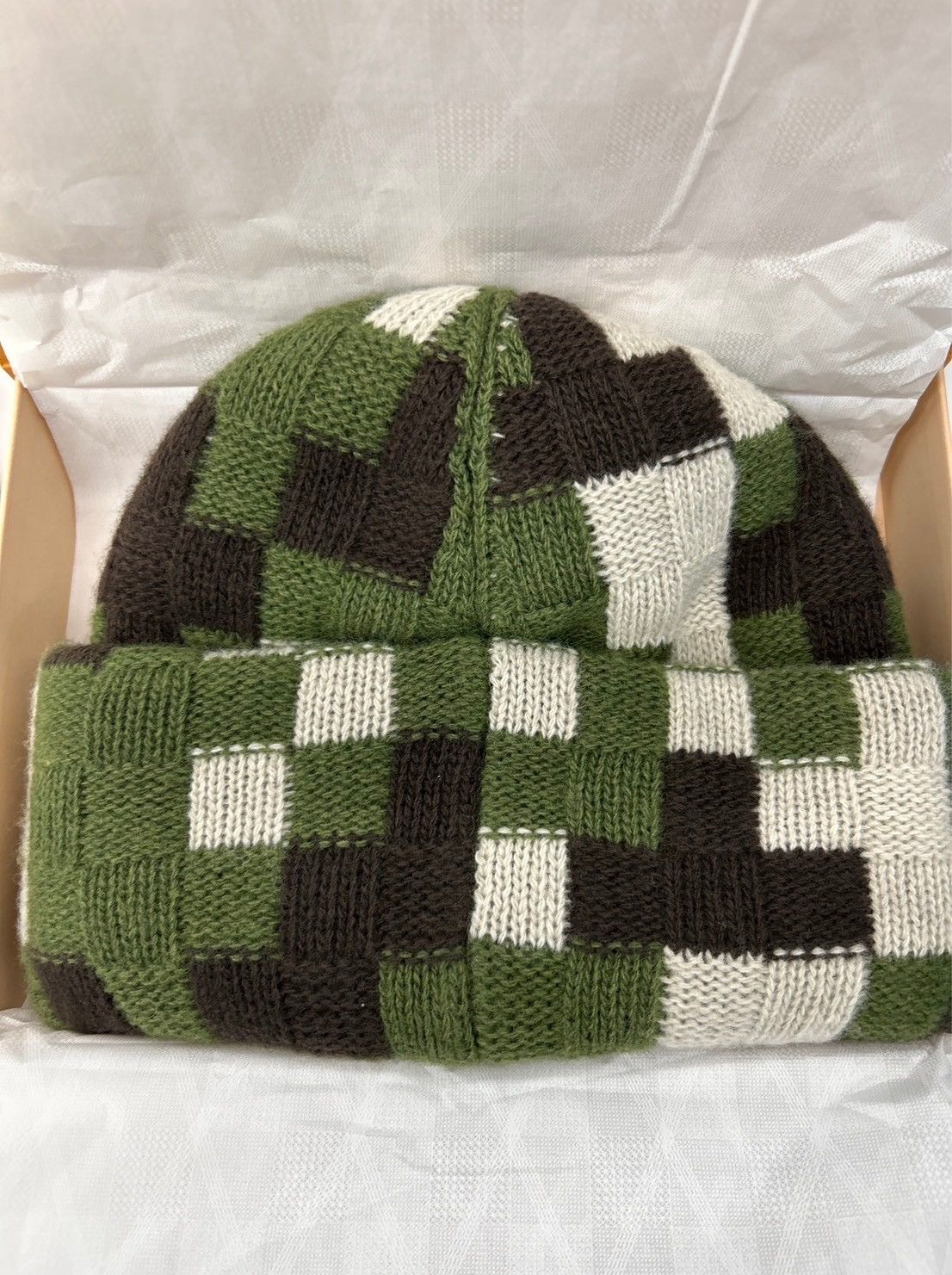 Louis Vuitton × Pharrell Louis Vuitton Pharrell Williams Damoflage Camo Beanie Size ONE SIZE - 3 Thumbnail