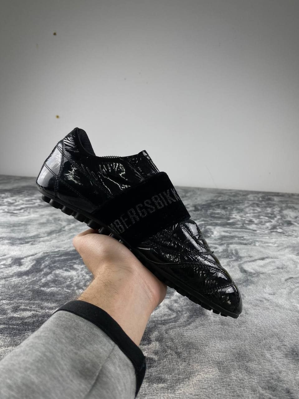 Dirk Bikkembergs Glossy Dirk Bikkembergs Glossy Leather Low Top Sneakers Size US 8 / IT 38 - 10 Thumbnail