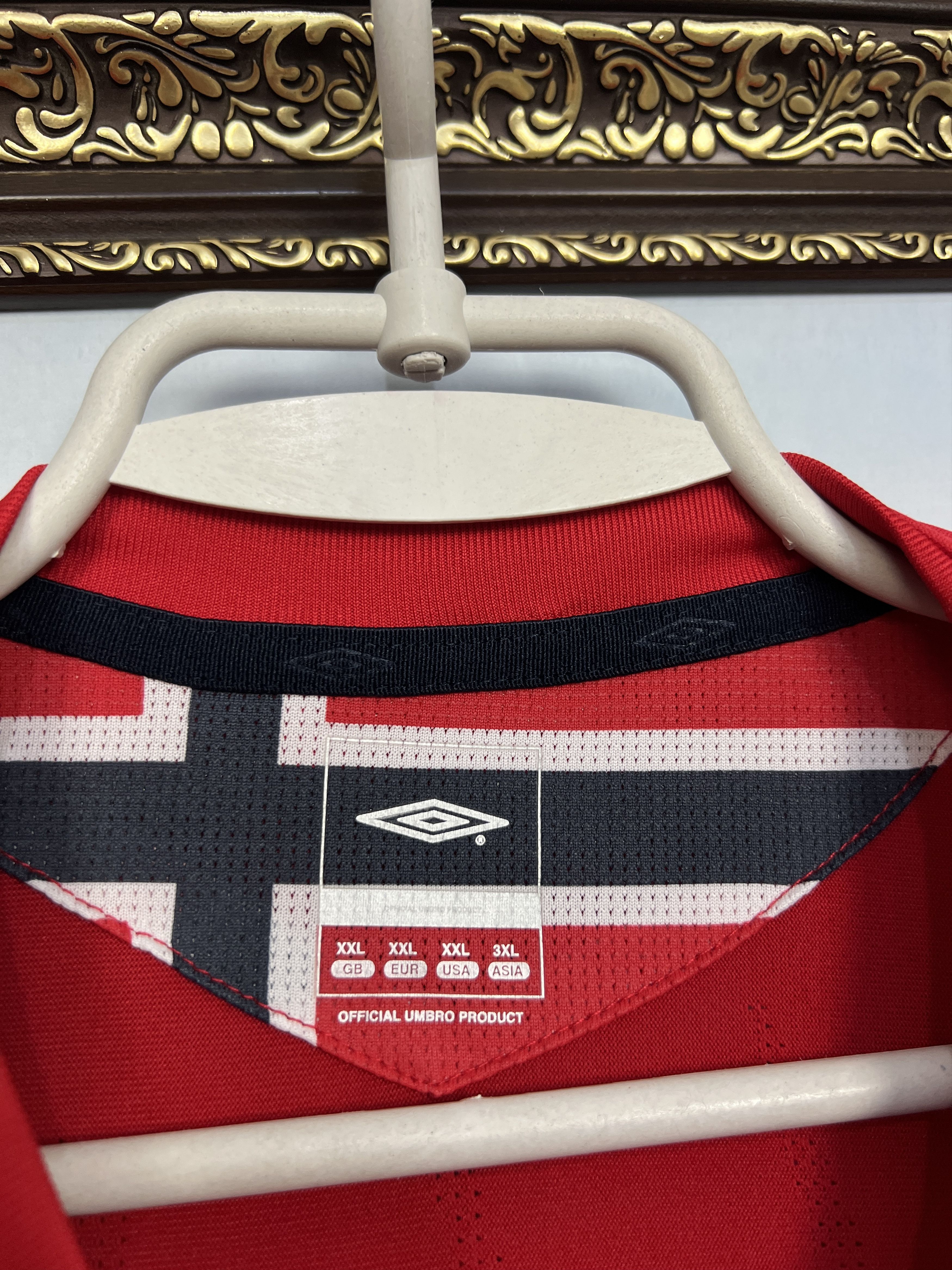 Umbro Norway Home football shirt Soccer Jersey National Trikot Size US XXL / EU 58 / 5 - 6 Thumbnail