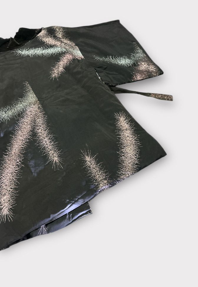 Japanese Brand YOHJI YAMAMOTO STYLE KIMΟΝΟ with flashing thread embroidery Size US M / EU 48-50 / 2 - 5 Thumbnail