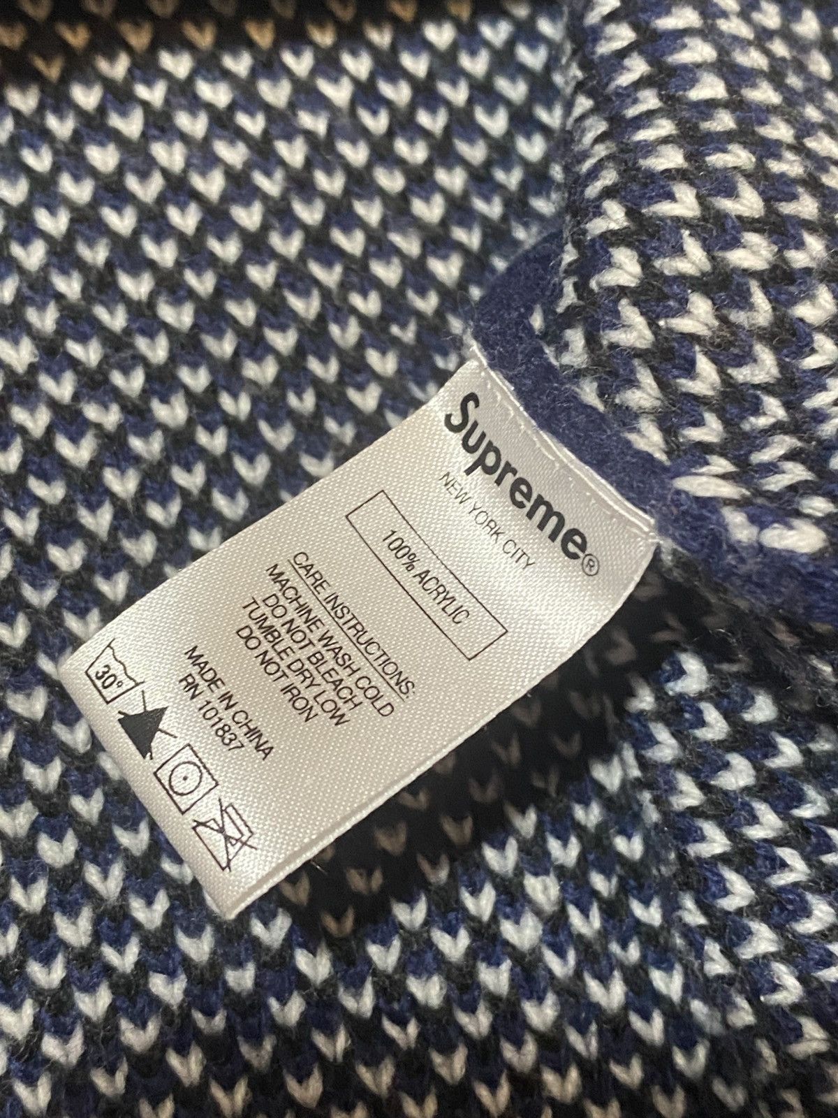 Supreme Supreme Bandana Sweater SS18 Size US XL / EU 56 / 4 - 3 Thumbnail