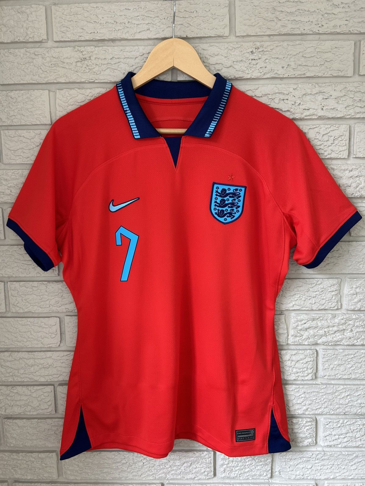 Nike Nike England Grealish 2022 Away Jersey Size US S / EU 44-46 / 1 - 1 Thumbnail