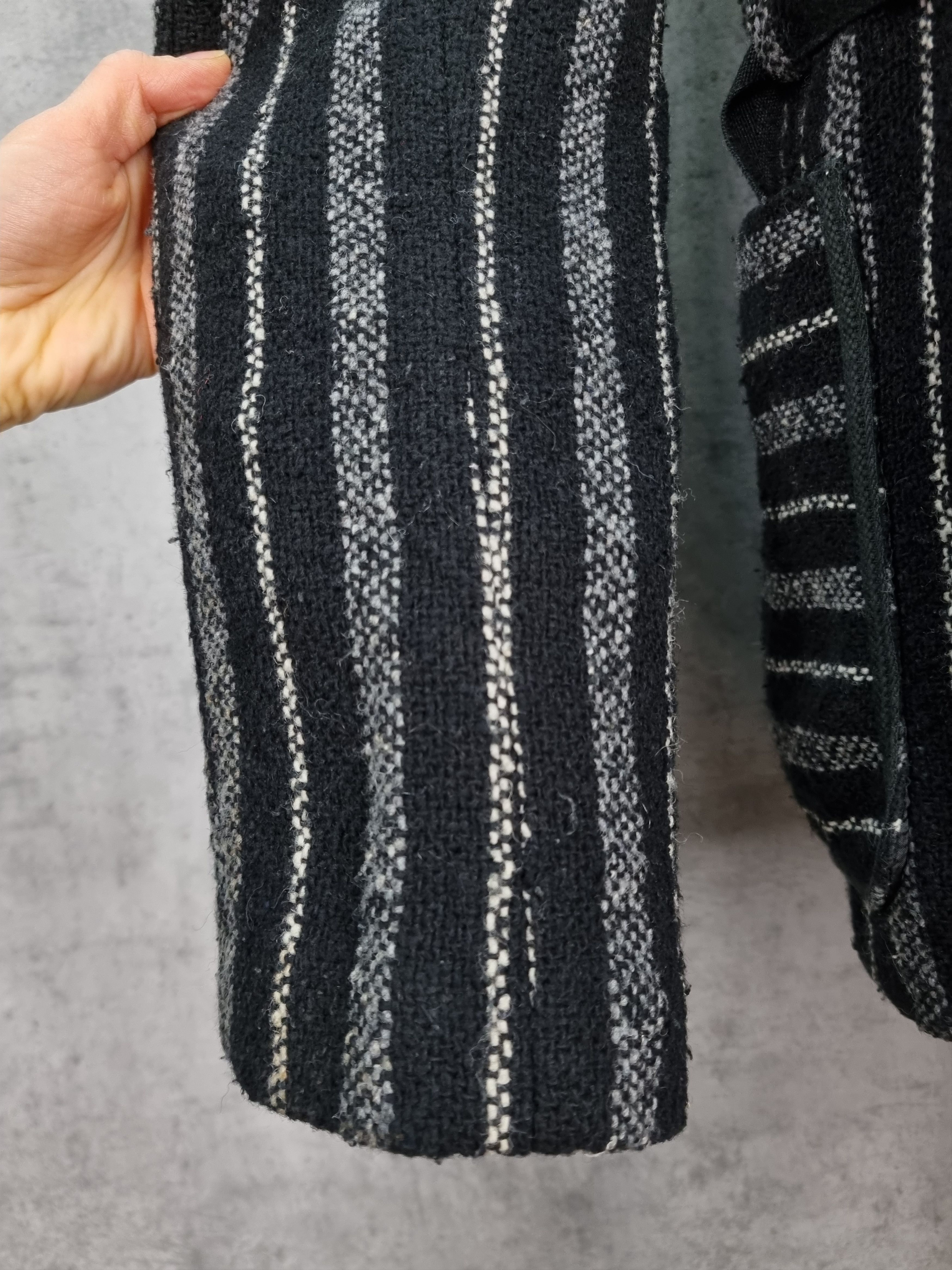 Gap Kniitted Wool Beautiful Kimono Size US M / EU 48-50 / 2 - 23 Thumbnail