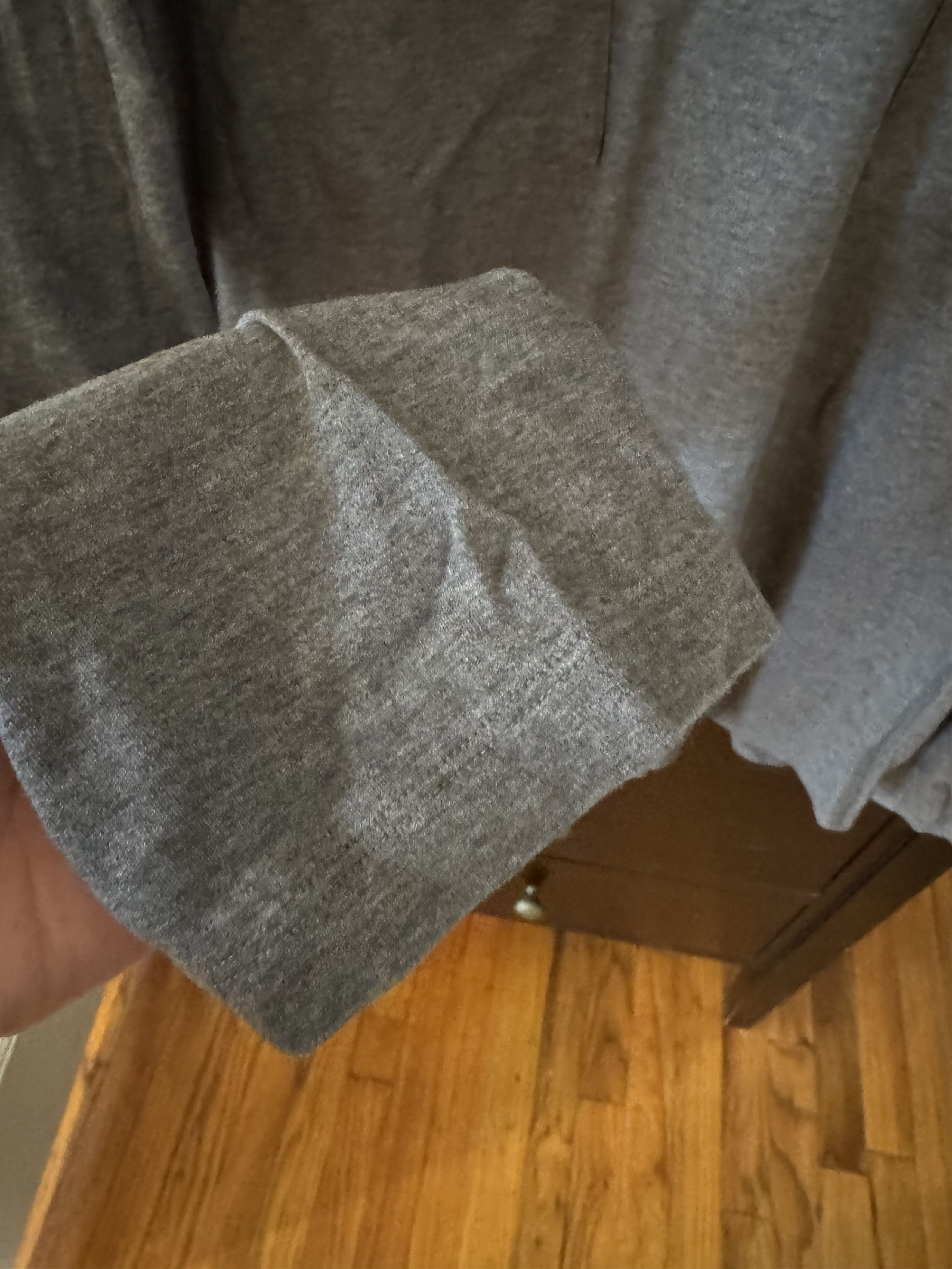 Michael Kors Michael Kors Light Grey Sweatshirt. US XL. Gently Used Size US XL / EU 56 / 4 - 3 Thumbnail