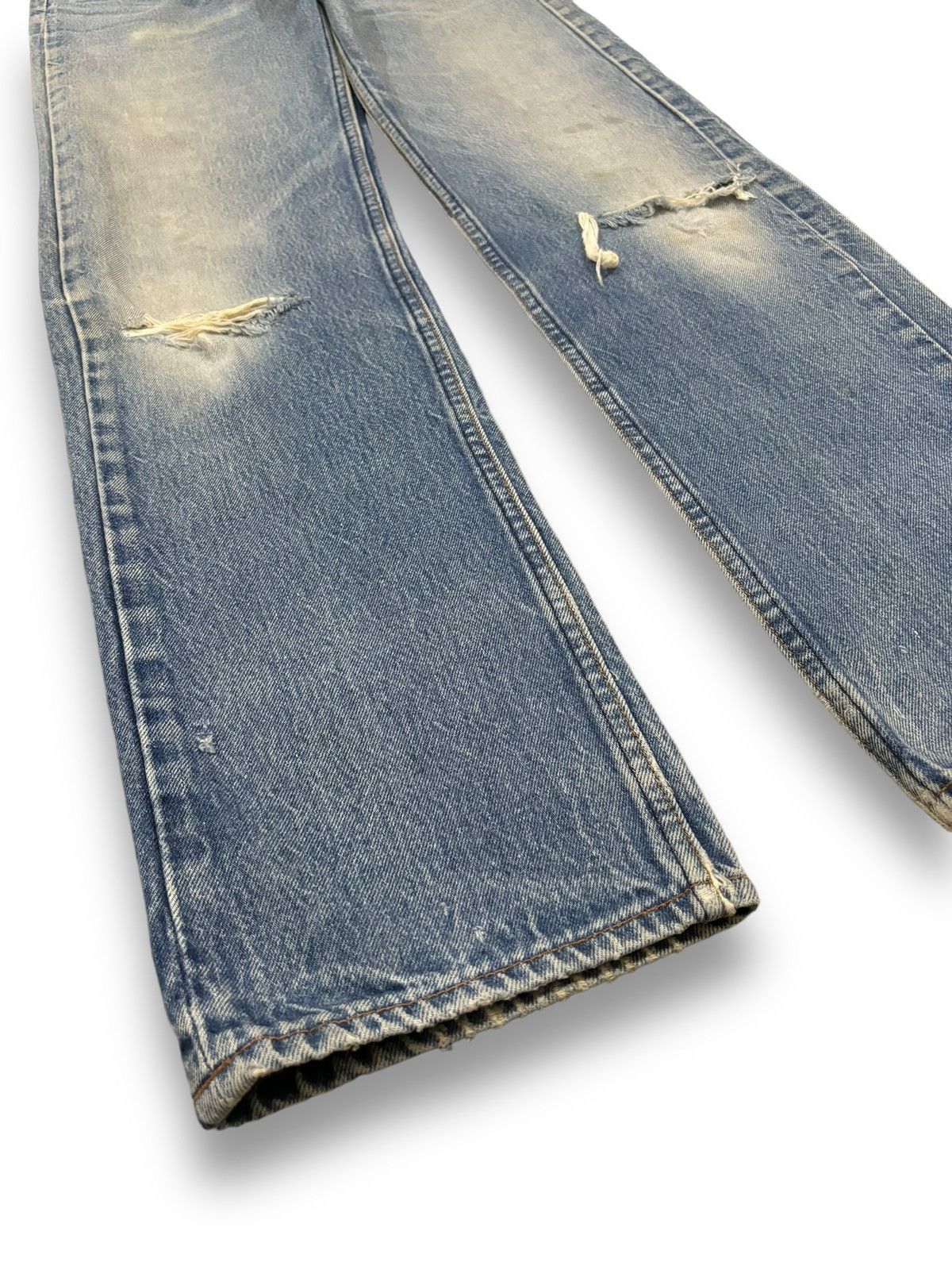 Levi's Vintage 90 Levis 501 Straight Leg Distressed Grunge Jeans Size US 31 - 11 Thumbnail