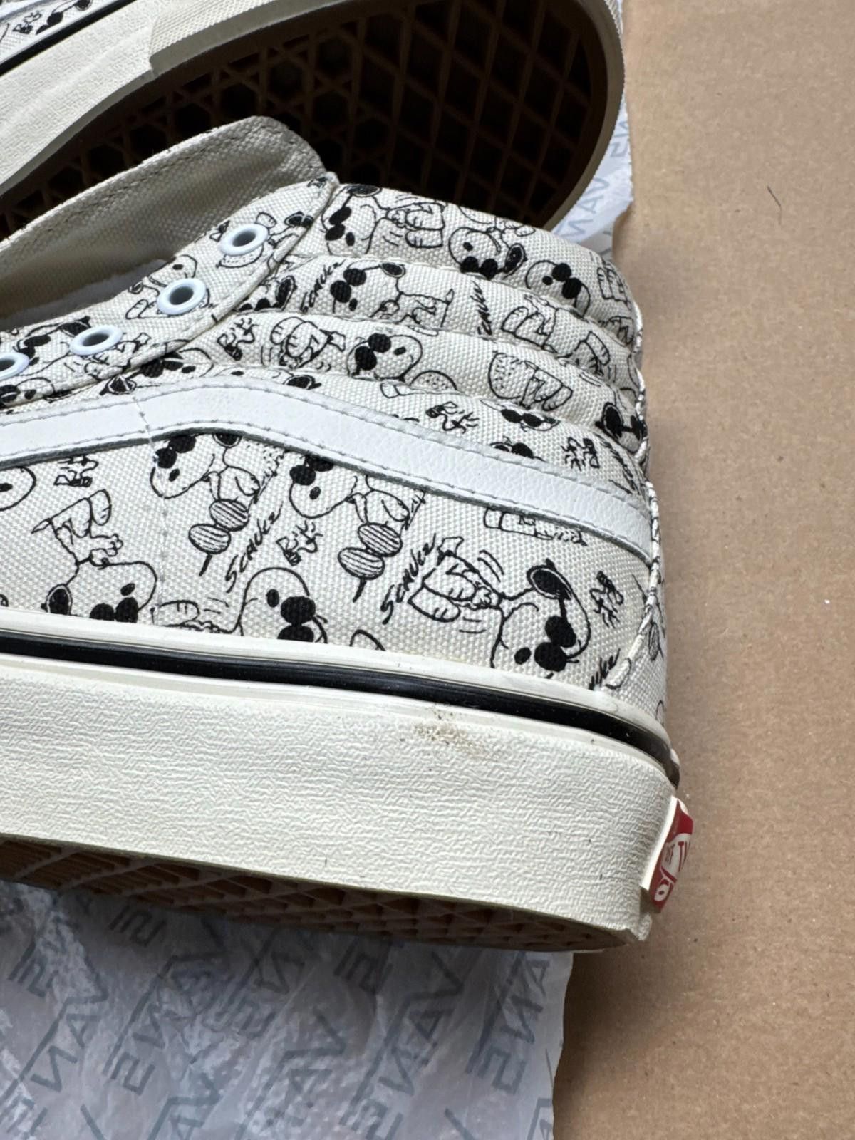 Vans Vans Snoopy Sk8 Hi Size 9.5 LX Vault White Size US 9.5 / EU 42-43 - 5 Thumbnail